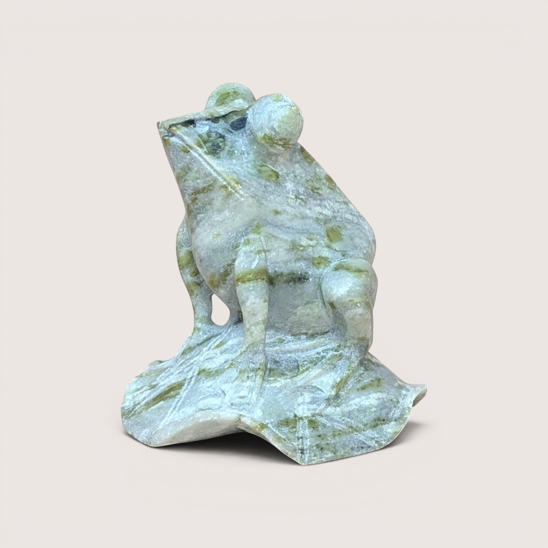 Vintage Hand Carved Nephrite Jade Frog