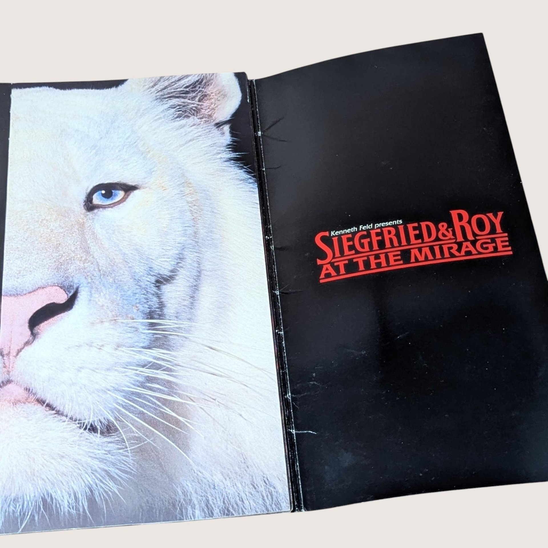 1990 Siegfried and Roy Mirage Souvenier Program Book