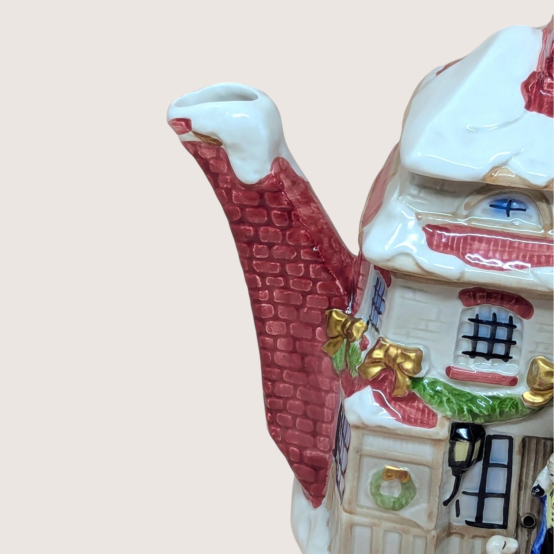 1997 Fitz and Floyd Dickens Ceramic Cottage Teapot