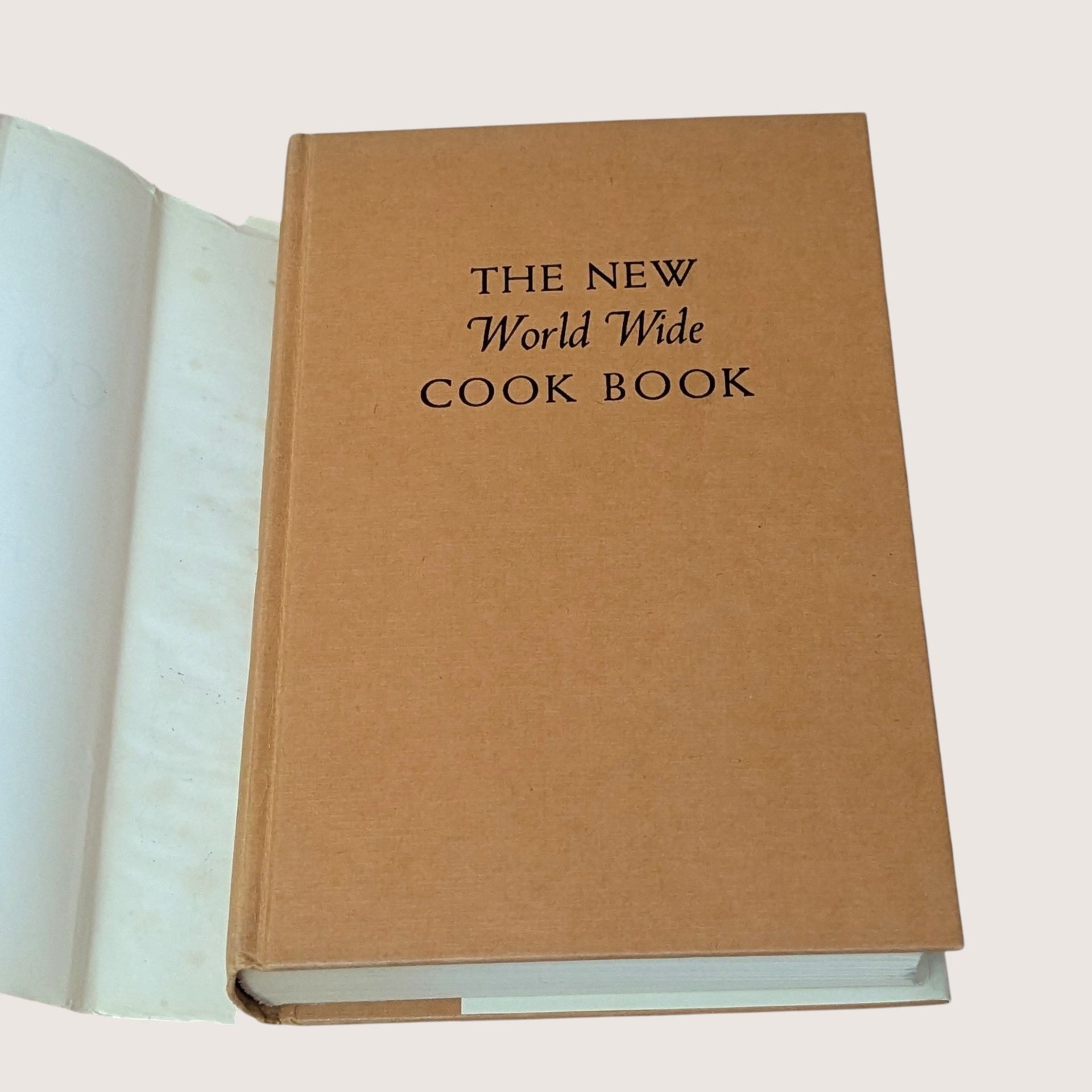 1939 The New World Wide Cook Book Pearl V Metzelthin Hardcover