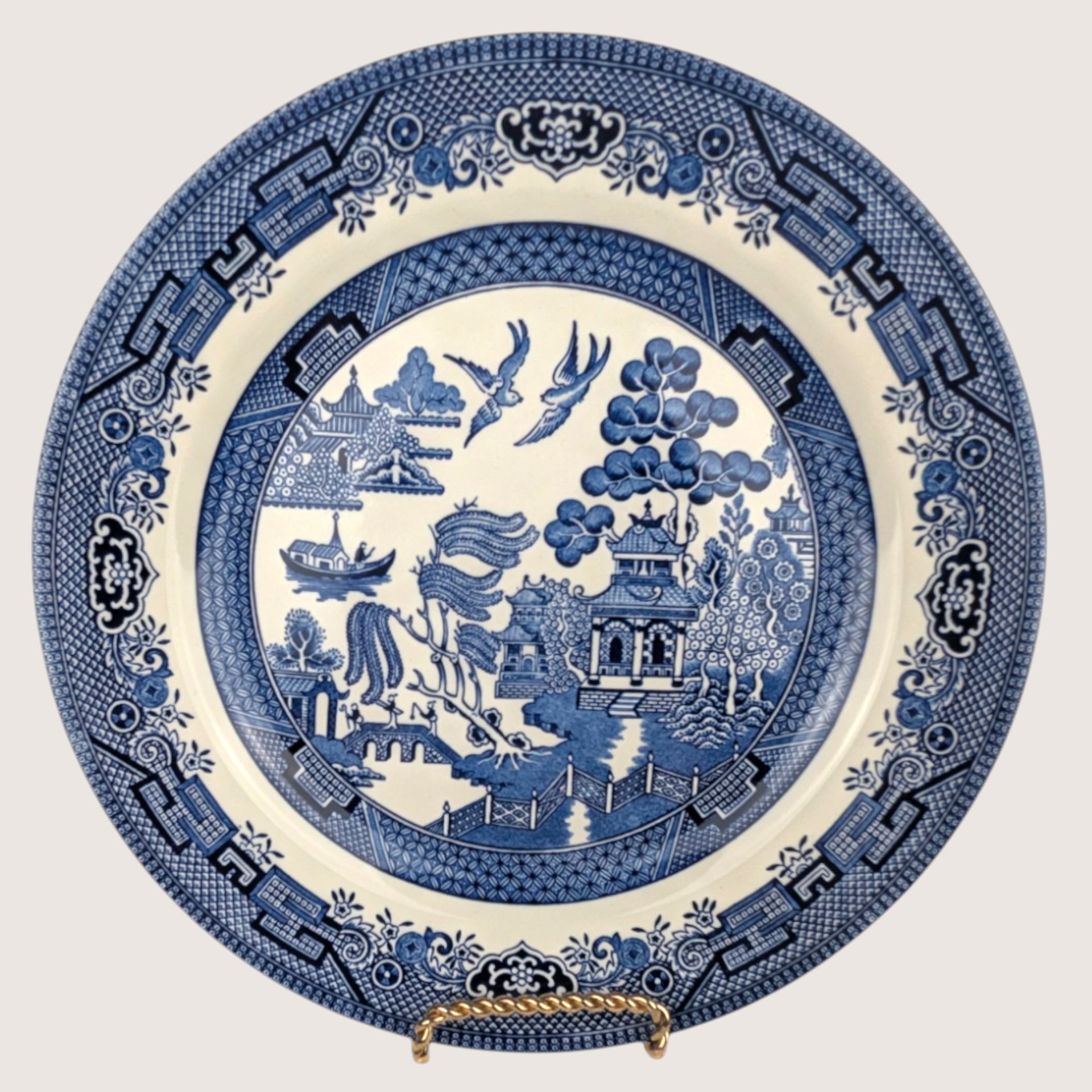 Vintage Churchill Classic Blue Willow 3 Piece Dinner Plate Cup Saucer Set