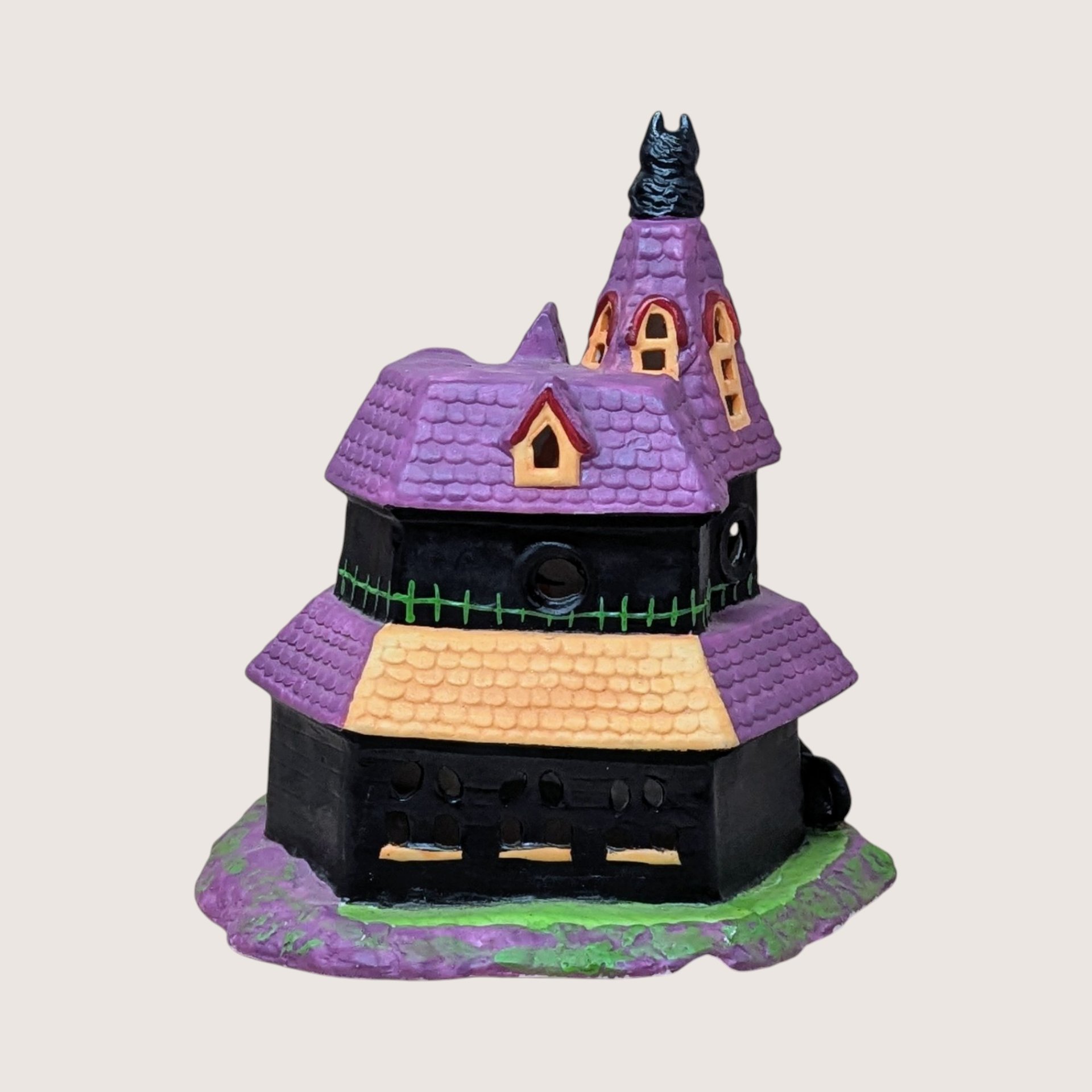 Vintage Celebrations by Silvestri Ceramic Halloween House