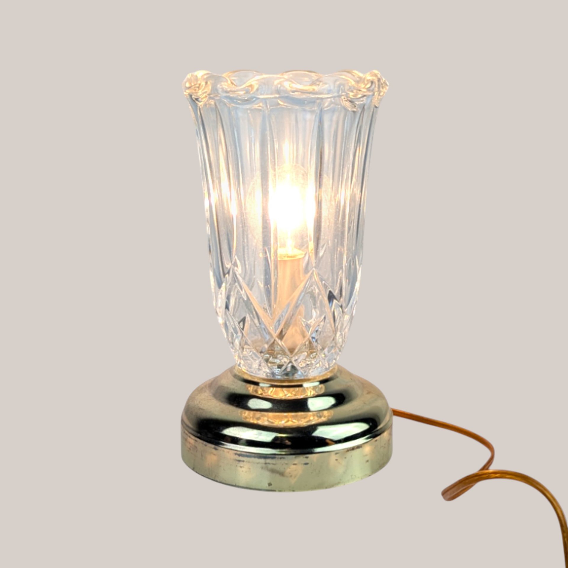 1970s Hollywood Regency Clear Glass Accent Lamp