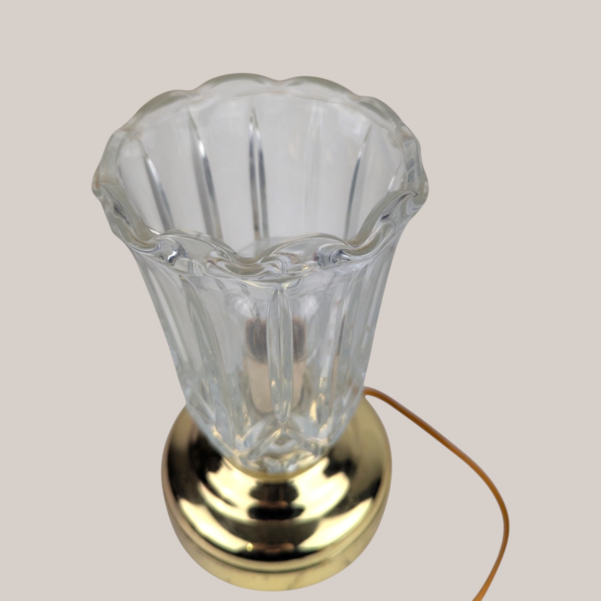 1970s Hollywood Regency Clear Glass Accent Lamp