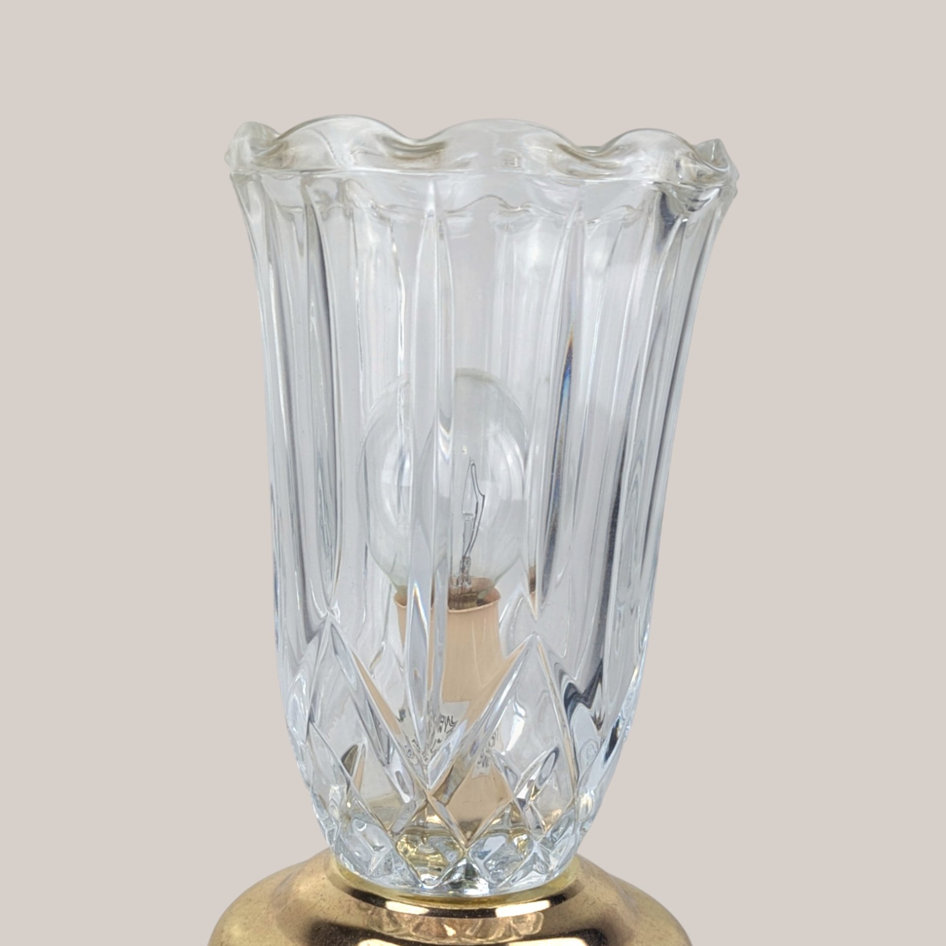 1970s Hollywood Regency Clear Glass Accent Lamp