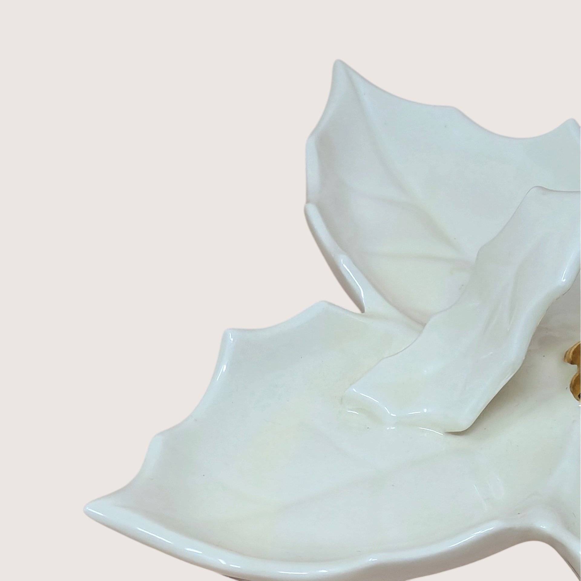 1960s Holland Mold Ceramic Four Part Leaf Dish