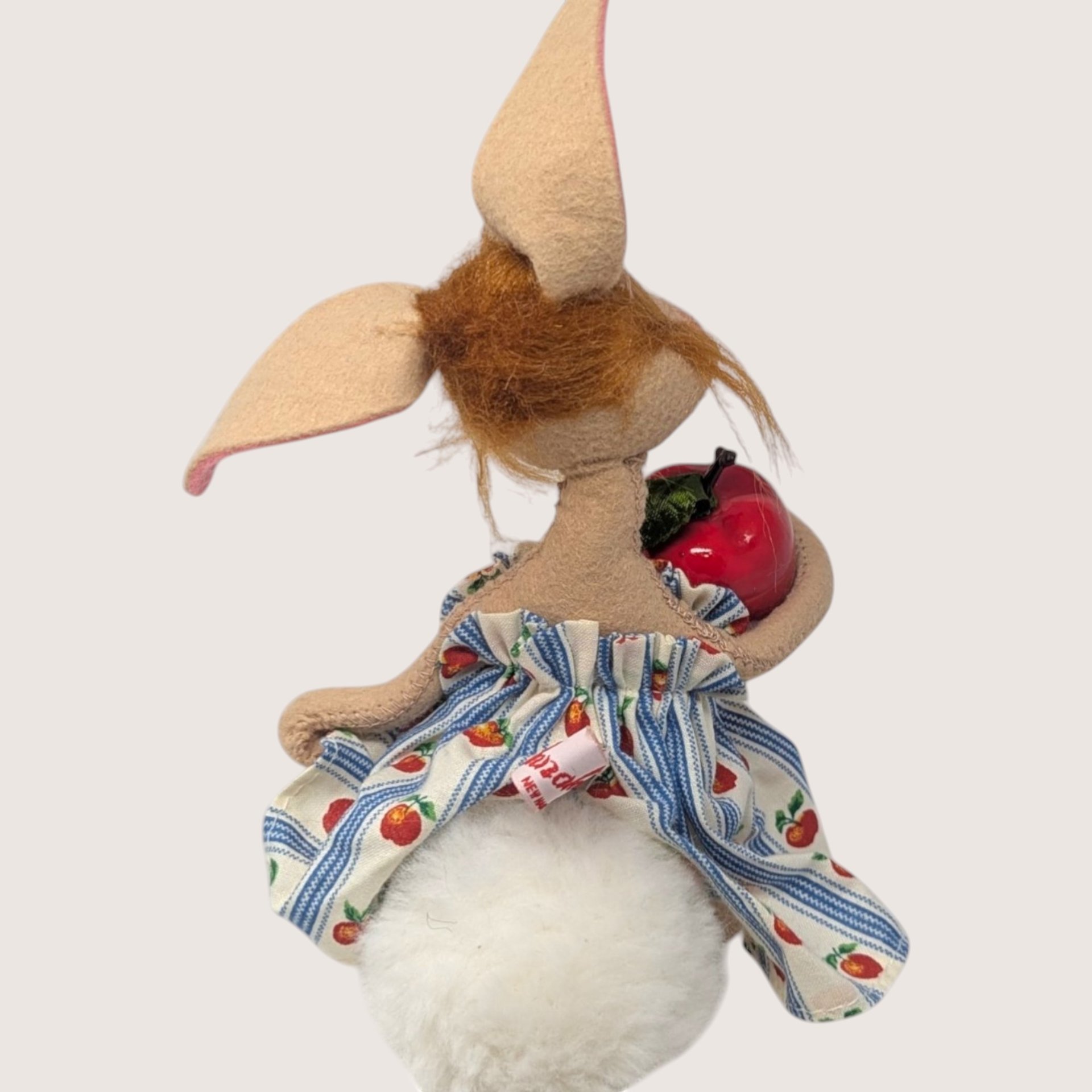 1995 Annalee Felt Fabric Country Girl Bunny Figurine