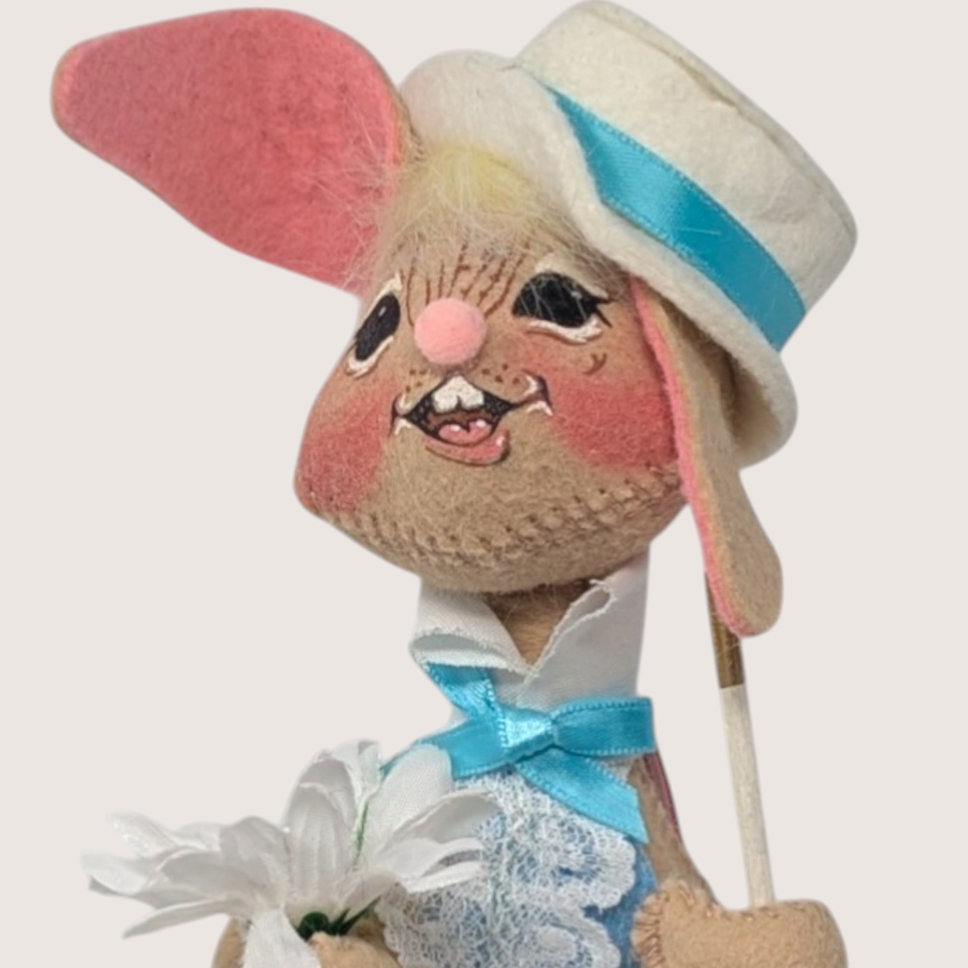 1996 Annalee Felt Fabric Easter Bunny Figurine