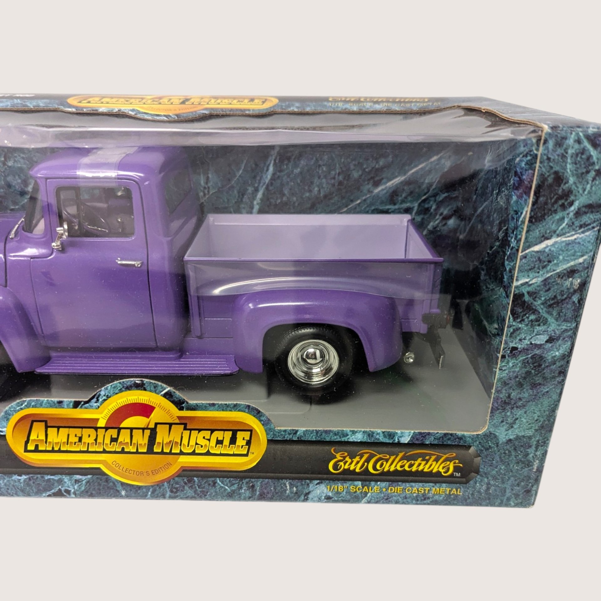 Vintage ERTL American Muscle 1/18 Scale 1956 Ford Street Rod Die-Cast Truck