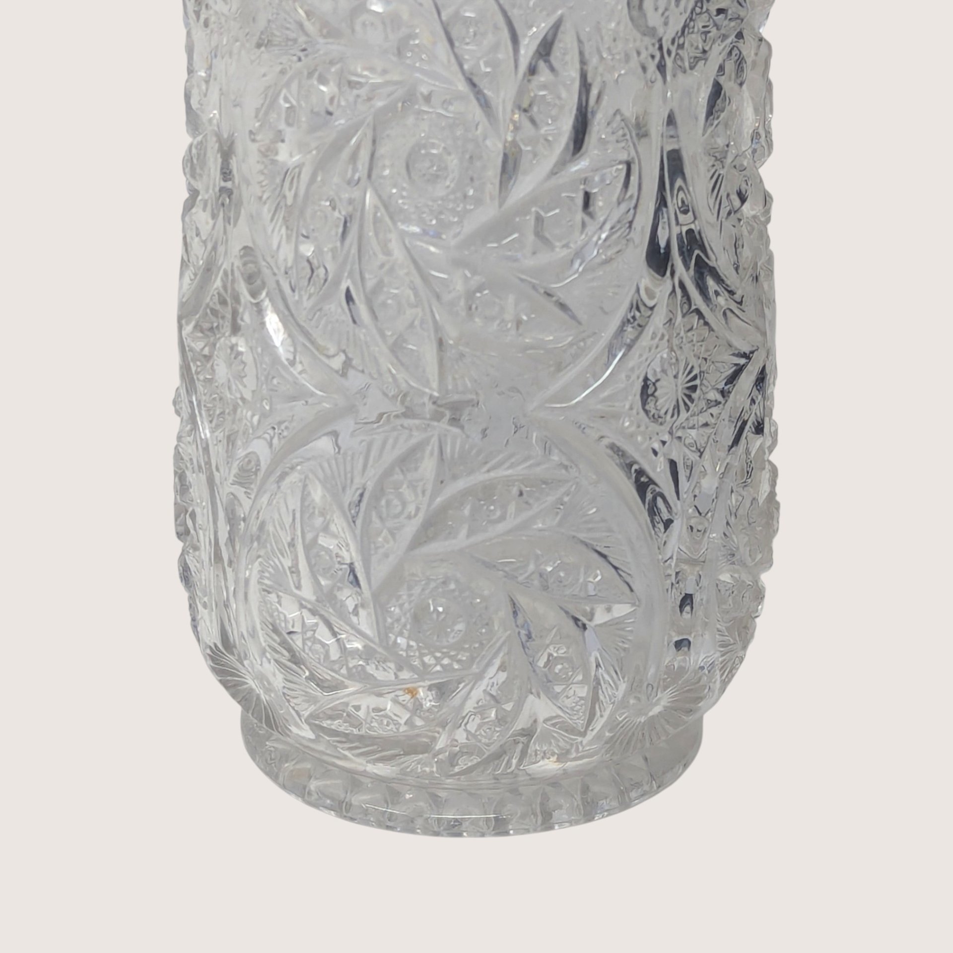 Mid-Century Vintage Cut Crystal Pinwheel Starburst Glass Vase