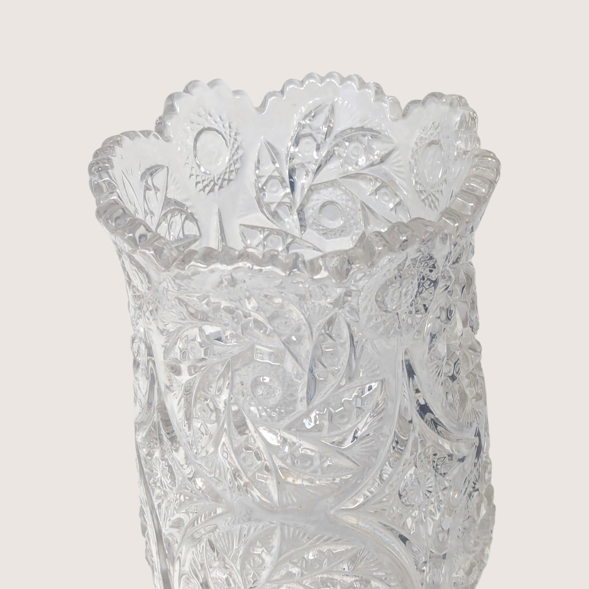 Mid-Century Vintage Cut Crystal Pinwheel Starburst Glass Vase