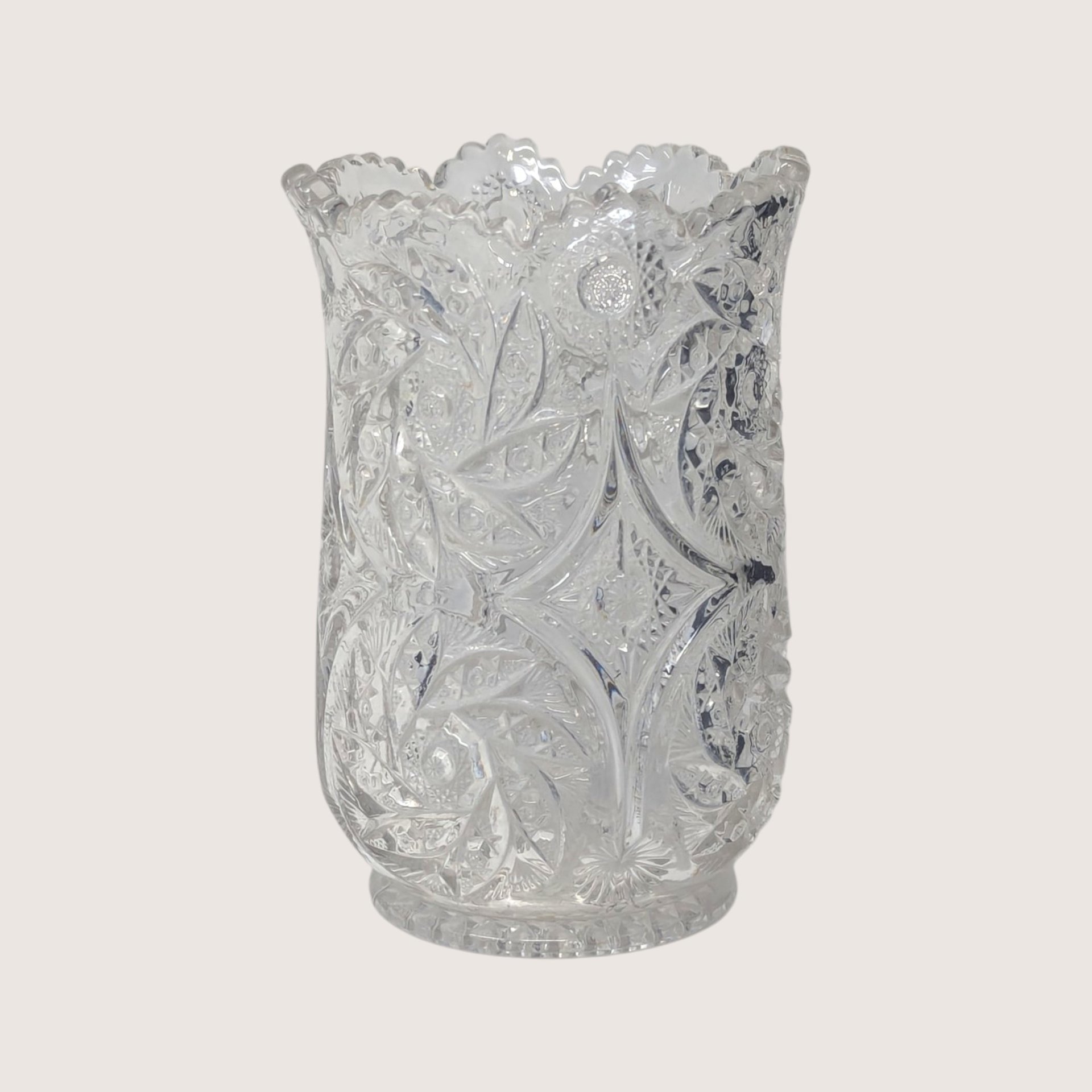 Mid-Century Vintage Cut Crystal Pinwheel Starburst Glass Vase