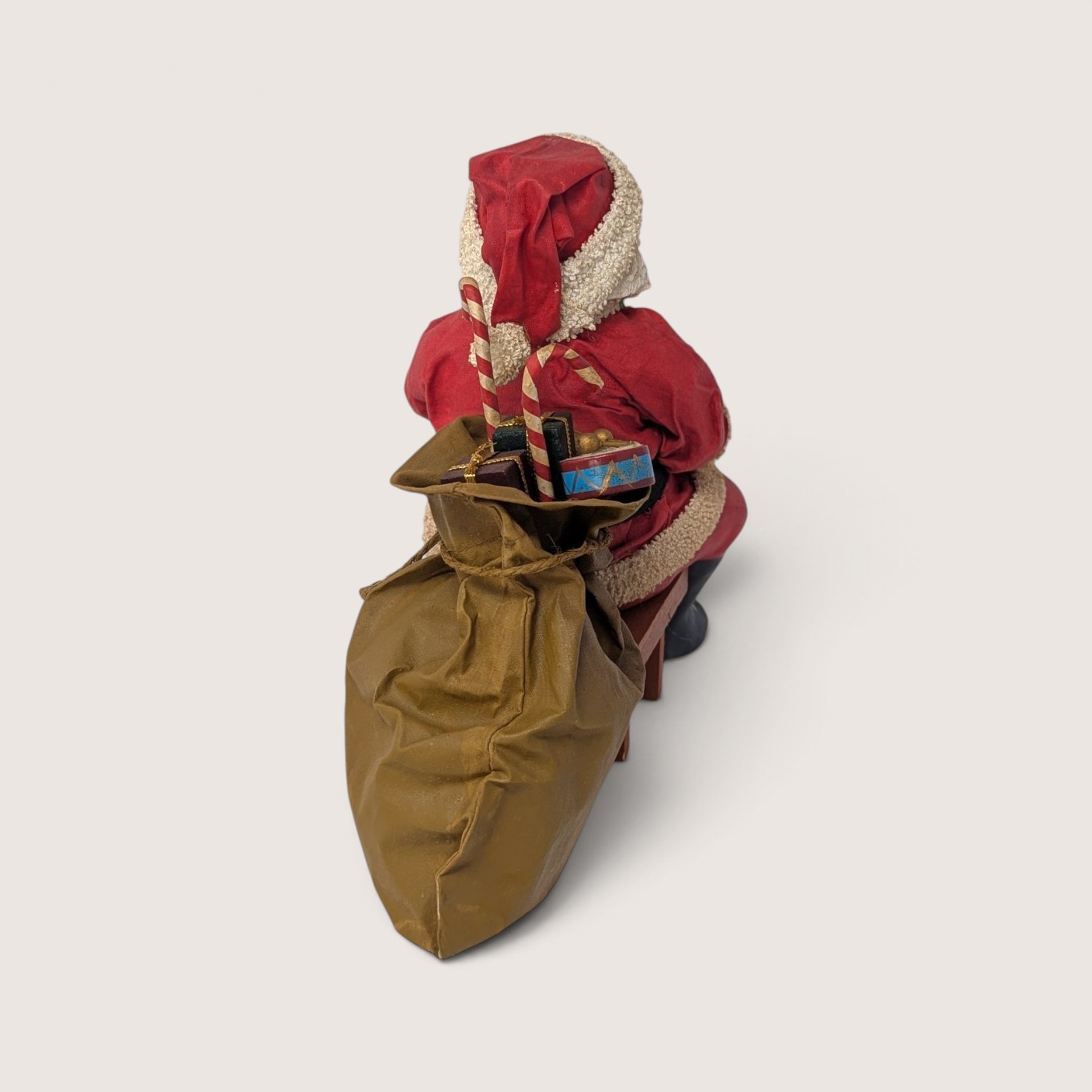 Vintage Santa With Child Resin Figurine
