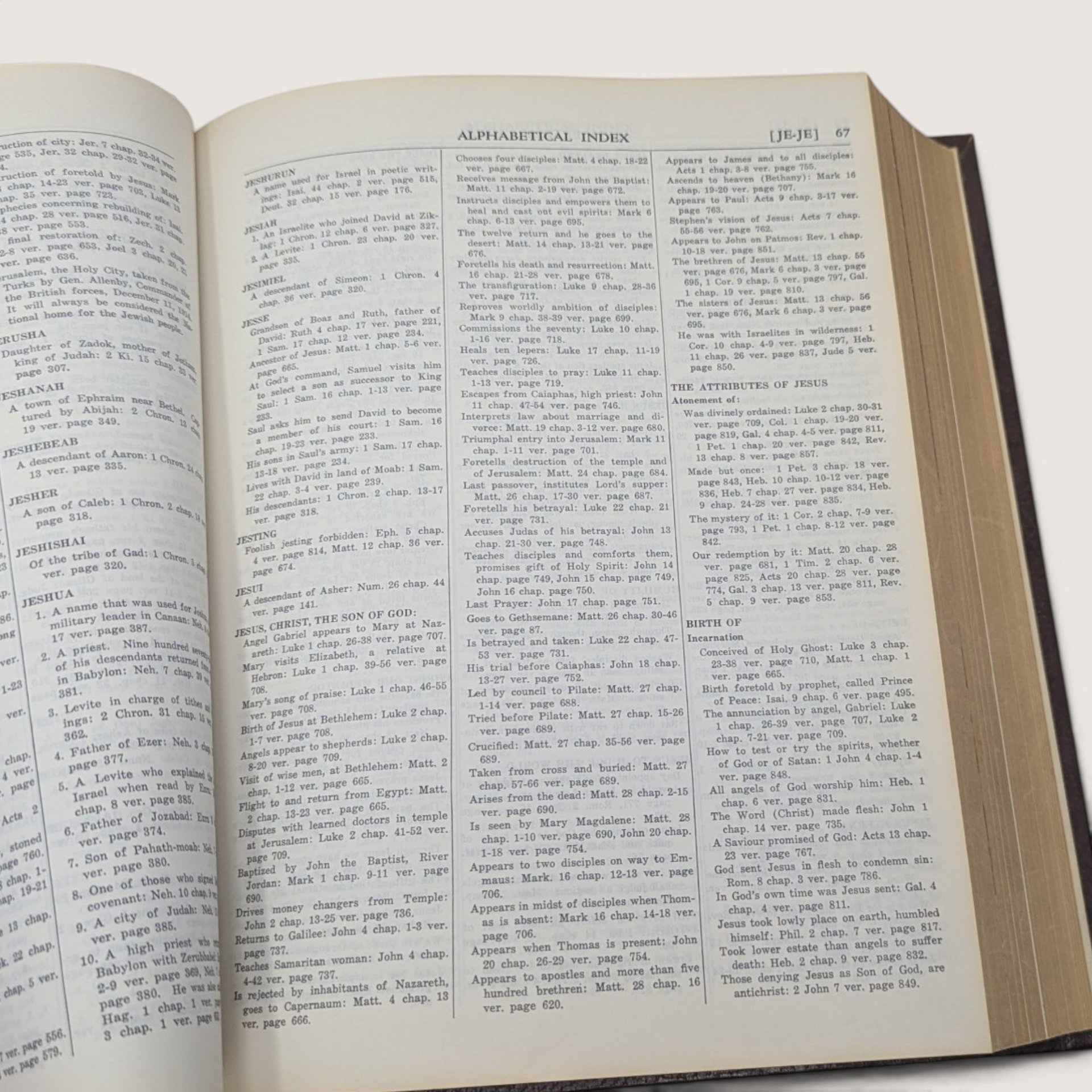 Vintage Crusade Bible Publishers Family Altar Edition KJV Hardcover Book