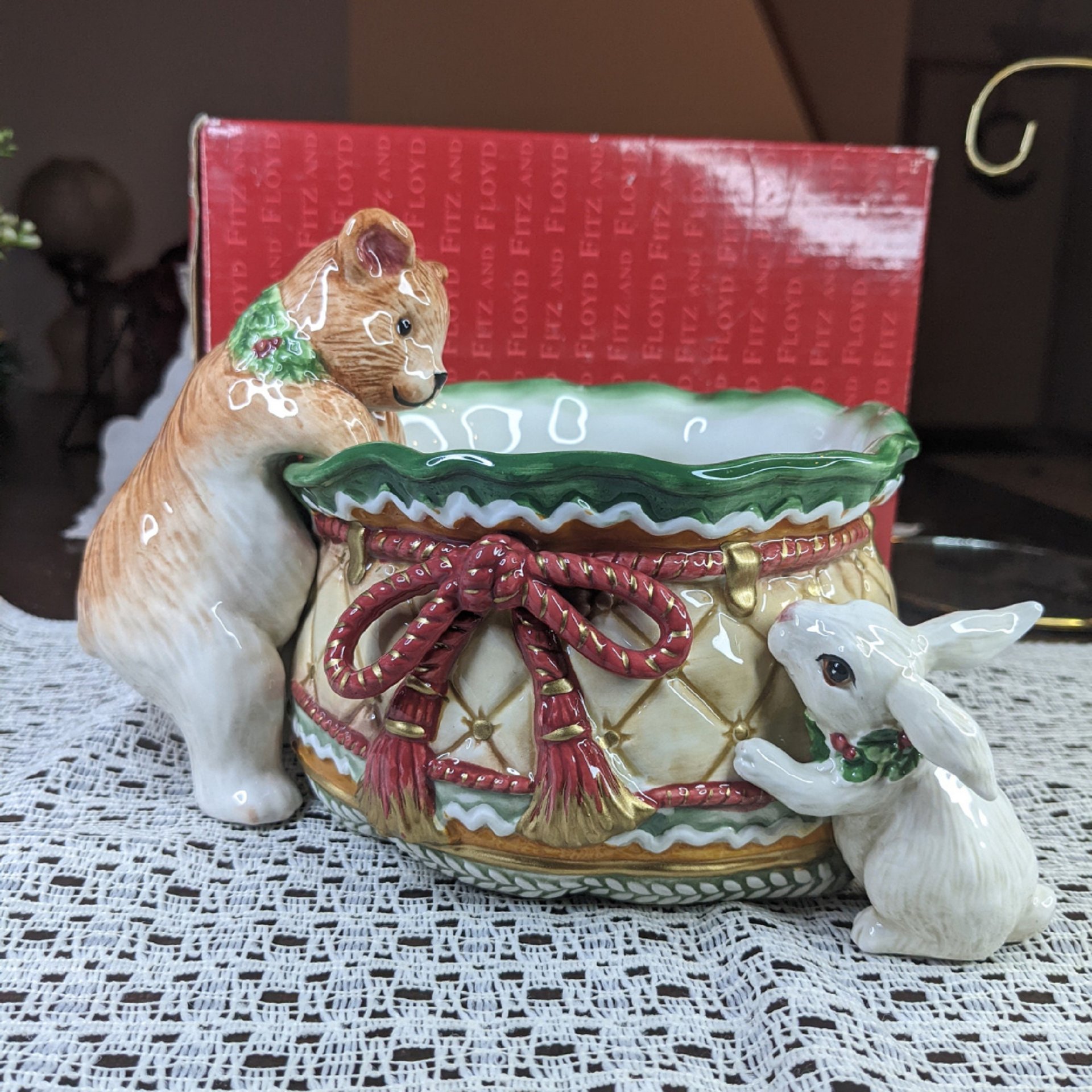 Fitz and Floyd Winter Holiday Santa Bear & Bunny Tidbit Dish Bowl