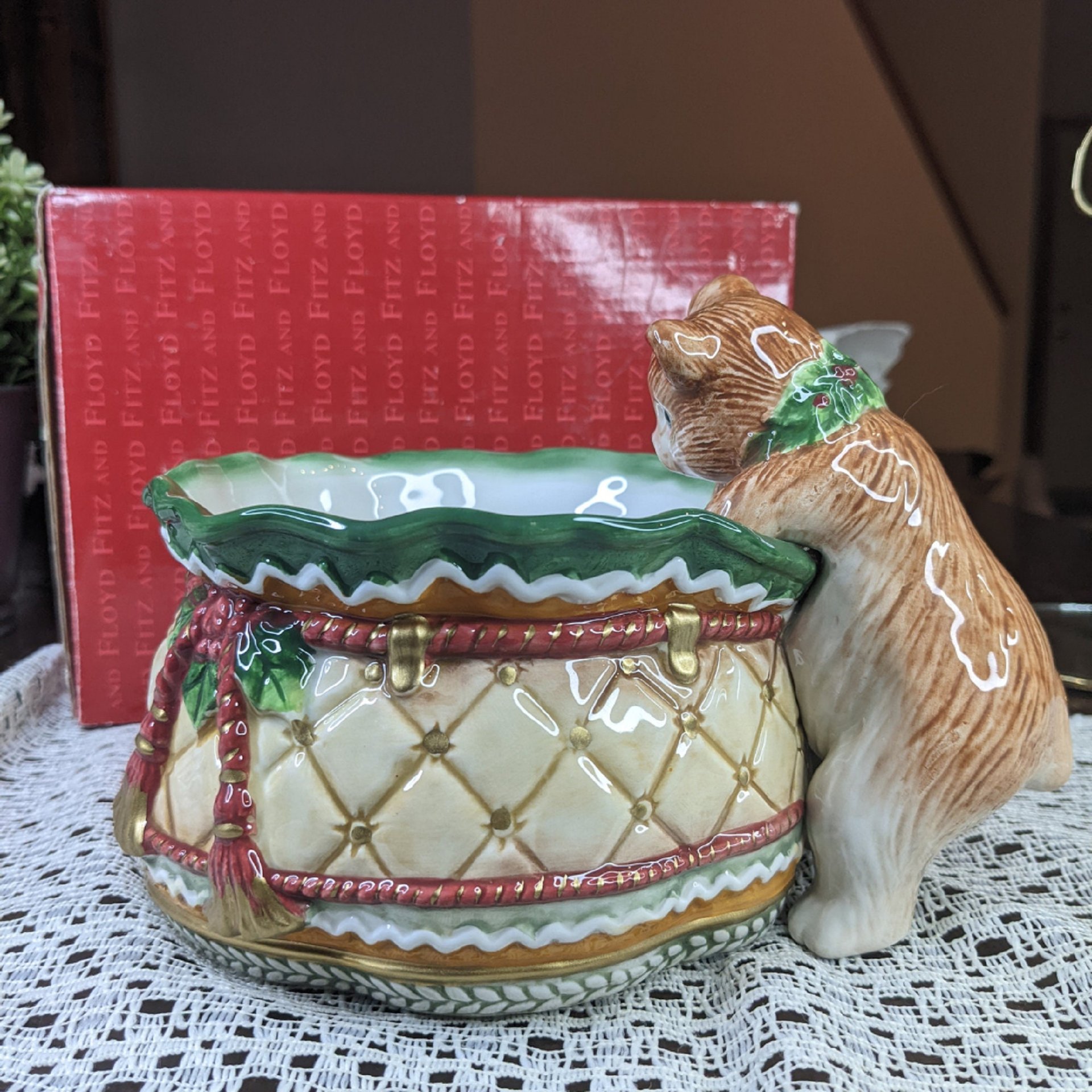 Fitz and Floyd Winter Holiday Santa Bear & Bunny Tidbit Dish Bowl