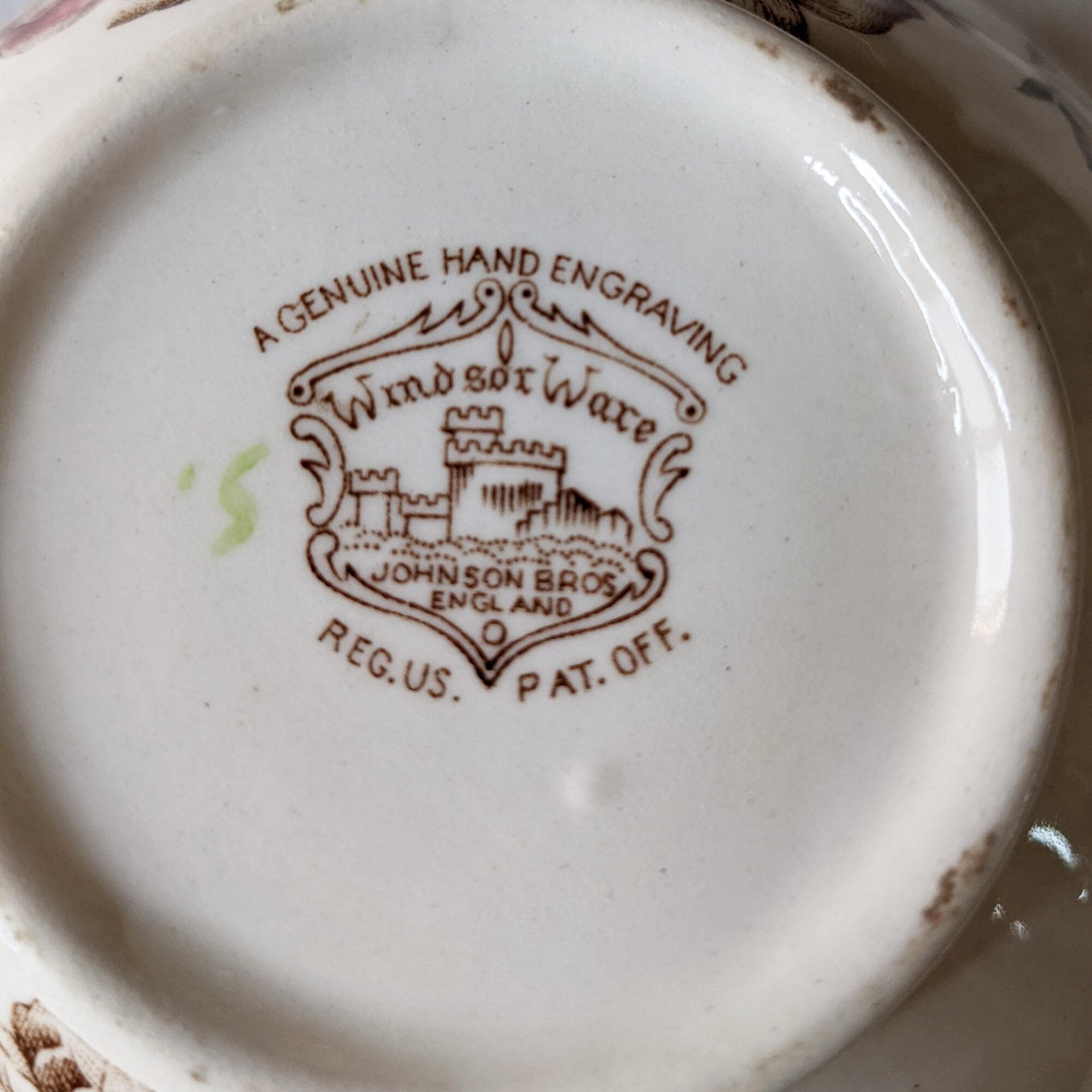 Johnson Bros Windsor Ware Floral Sugar Bowl with Lid