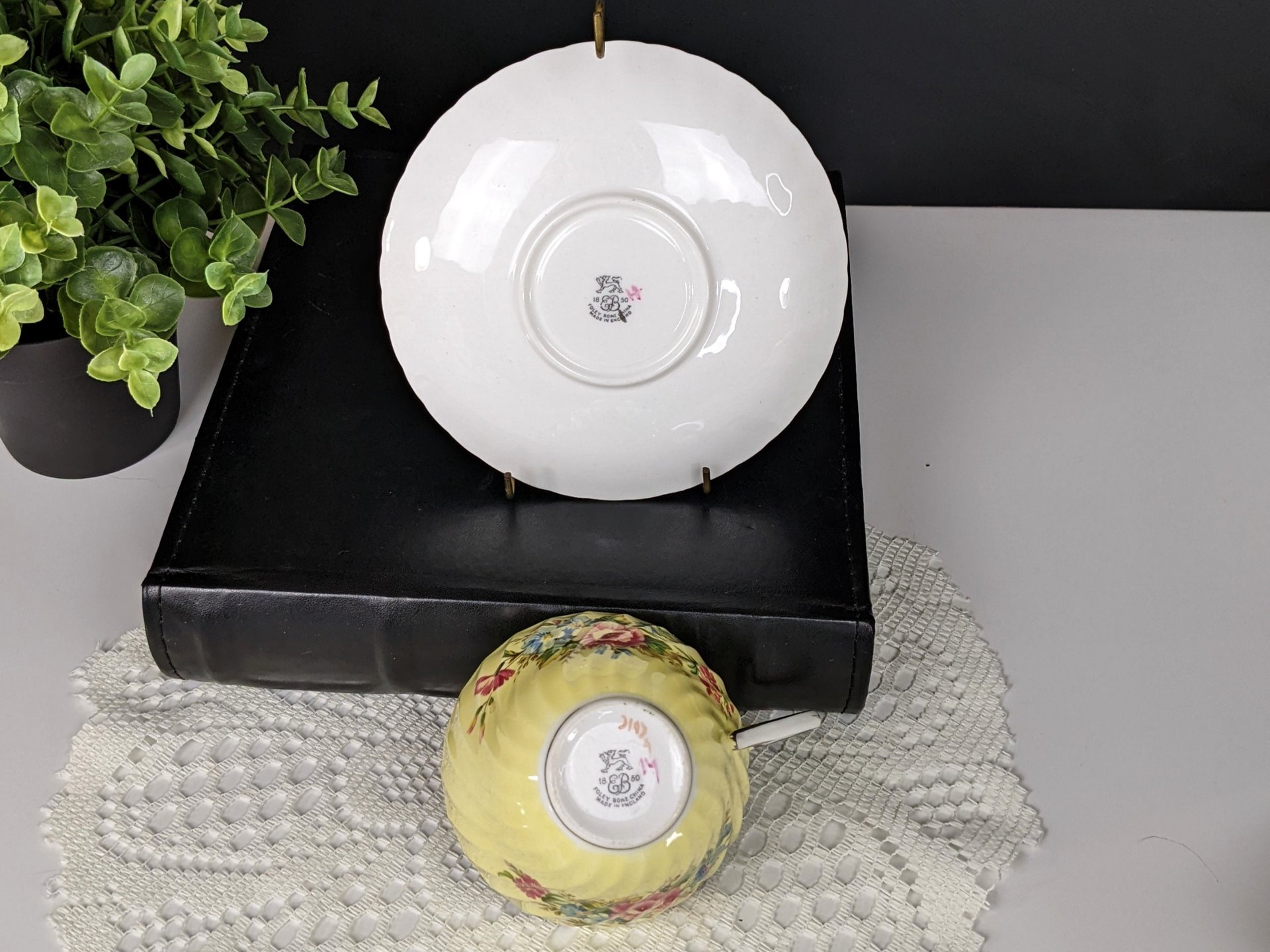 Foley Yellow Bone China Tea Cup and Saucer Set 1850