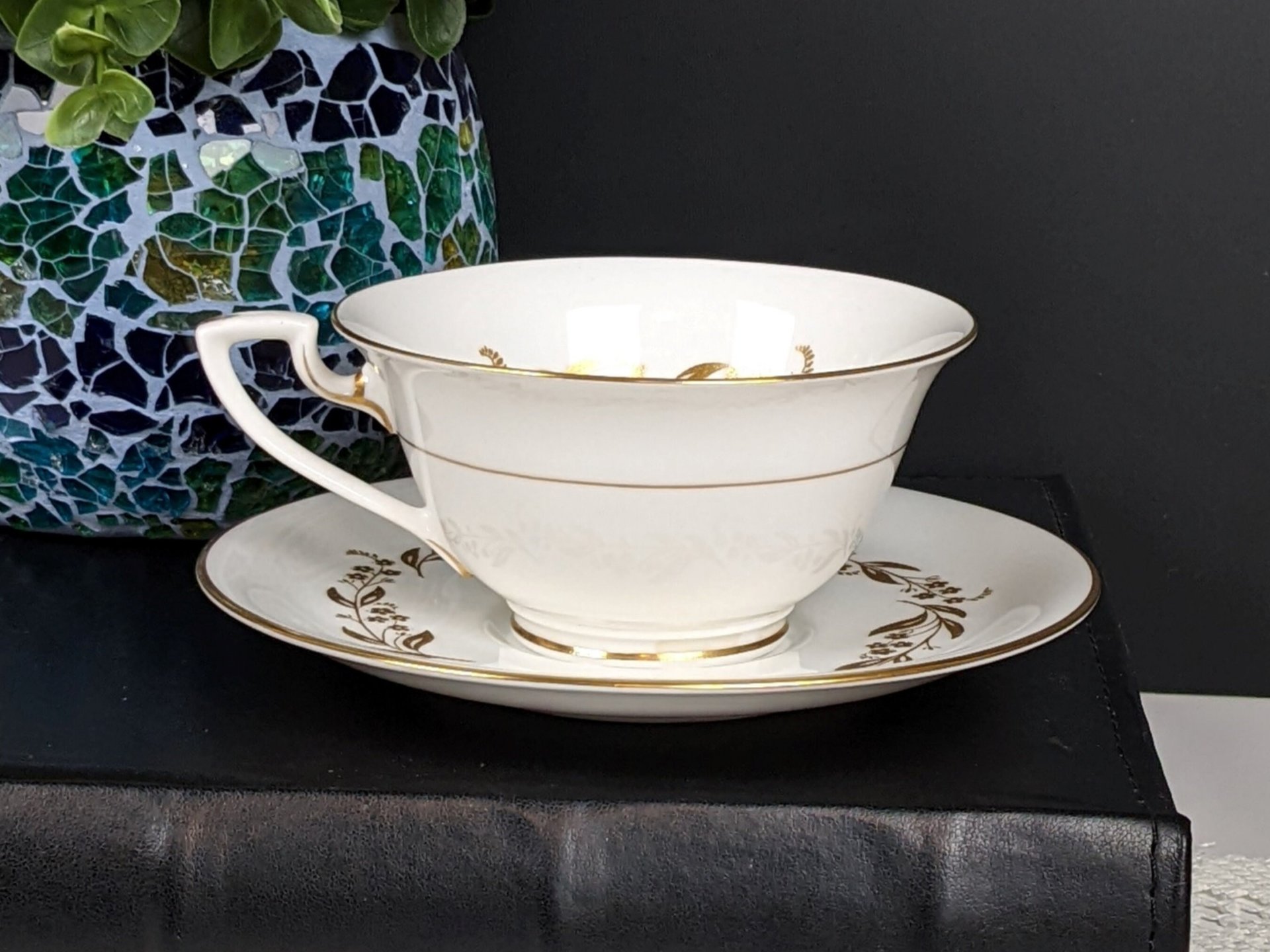 Vintage 1958 Gold Gilded Royal Worcester 'Saguenay' Tea Cup & Saucer