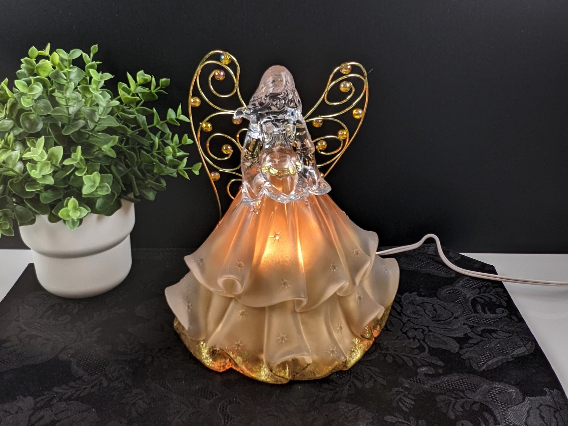 Golden Treasures 9" Light Up Angel