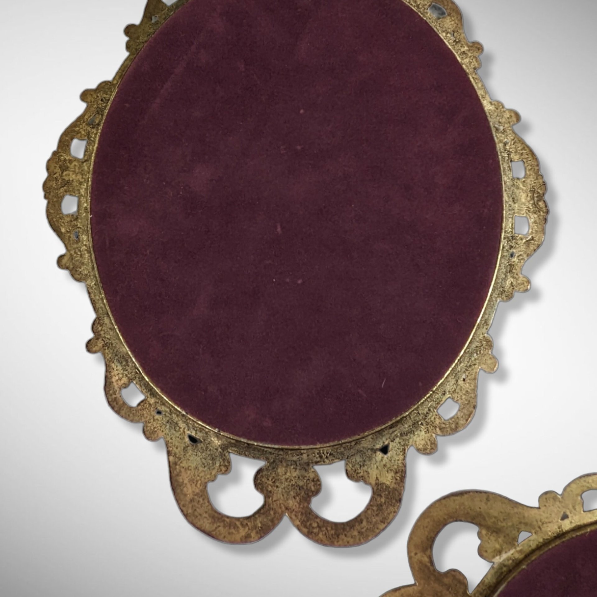 Pair of Vintage Praying Settlers Framed Pictures