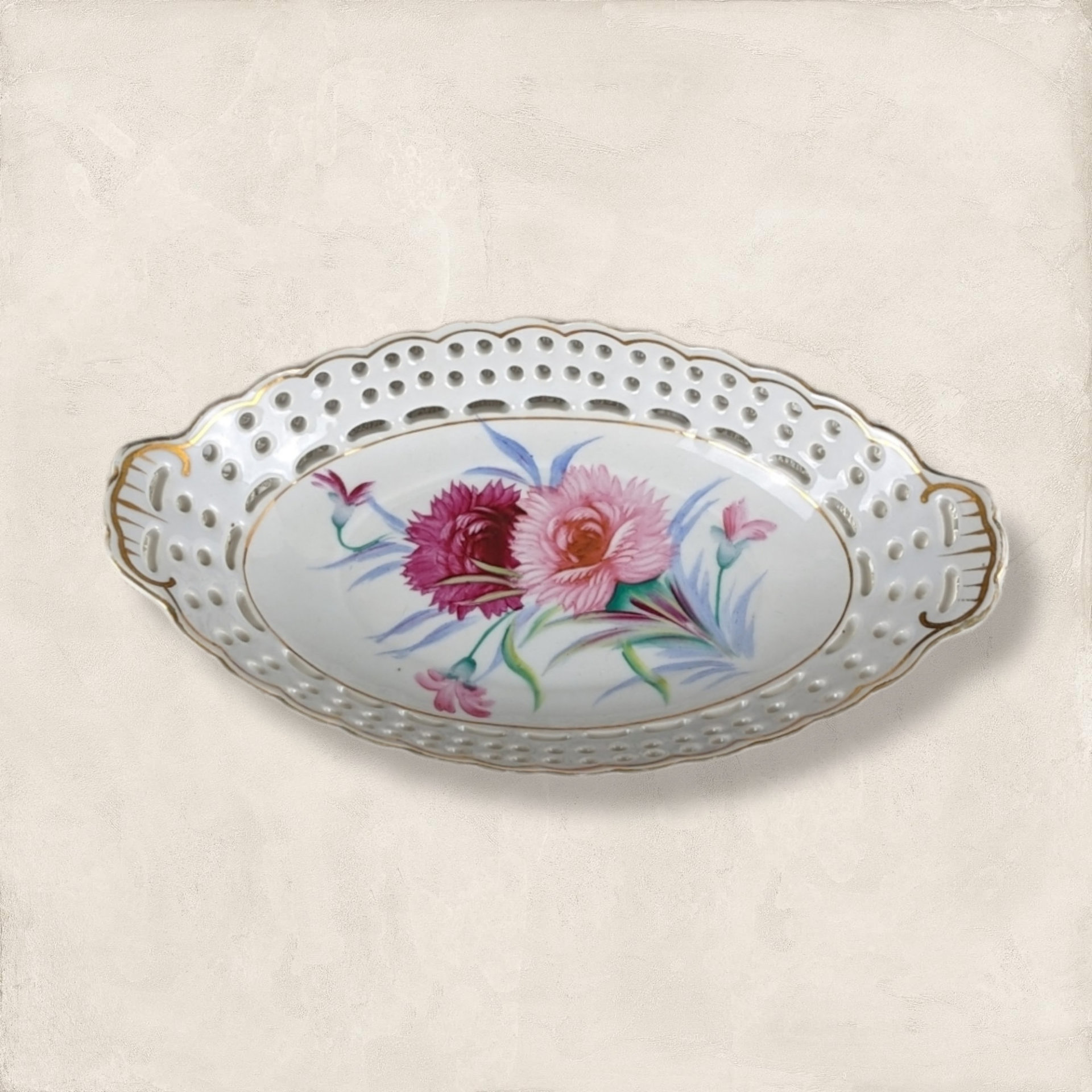 Aiyo Reticulated Bowl with Pink Flowers: Vintage Elegance from Occupied Japan