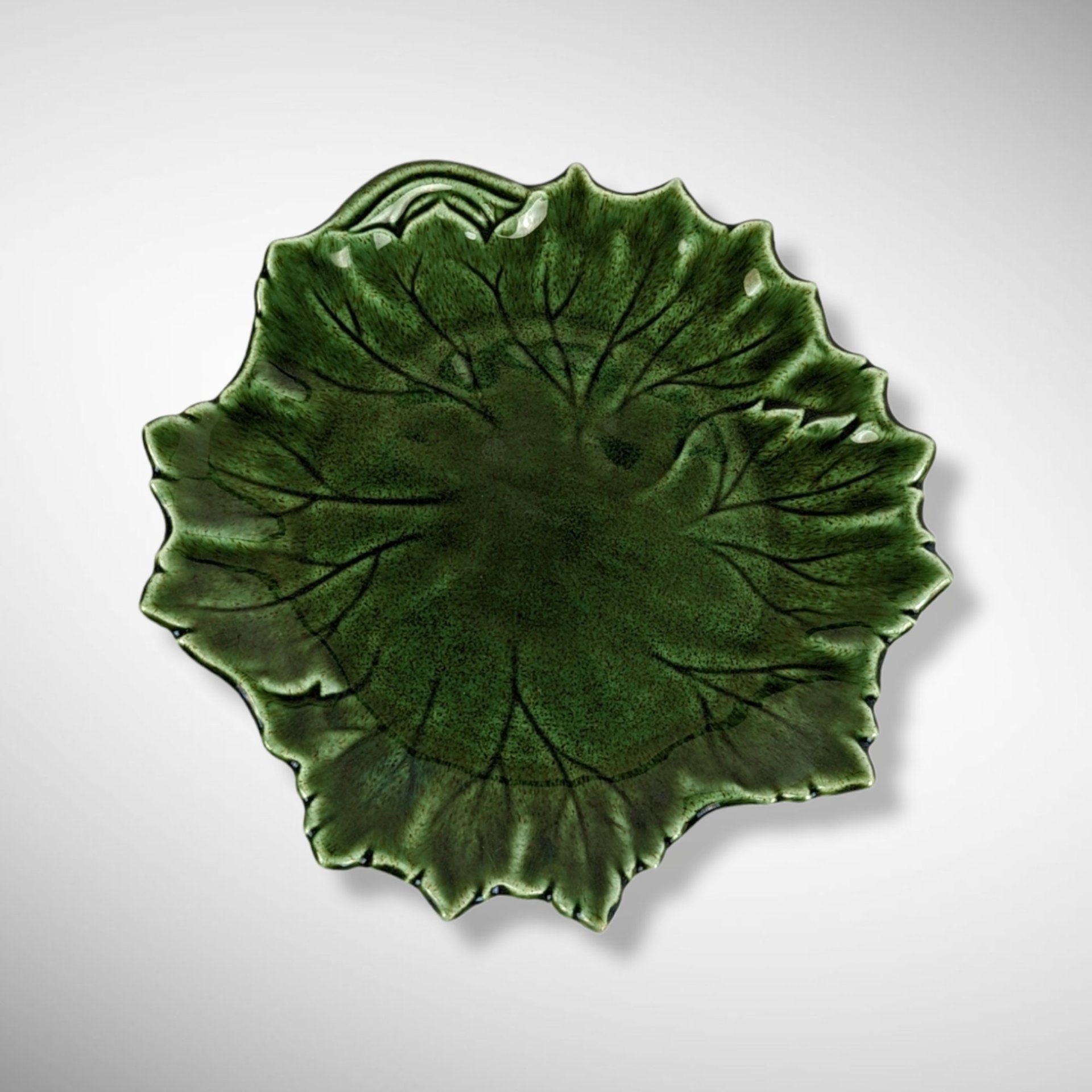 Vintage Green Leaf Plate