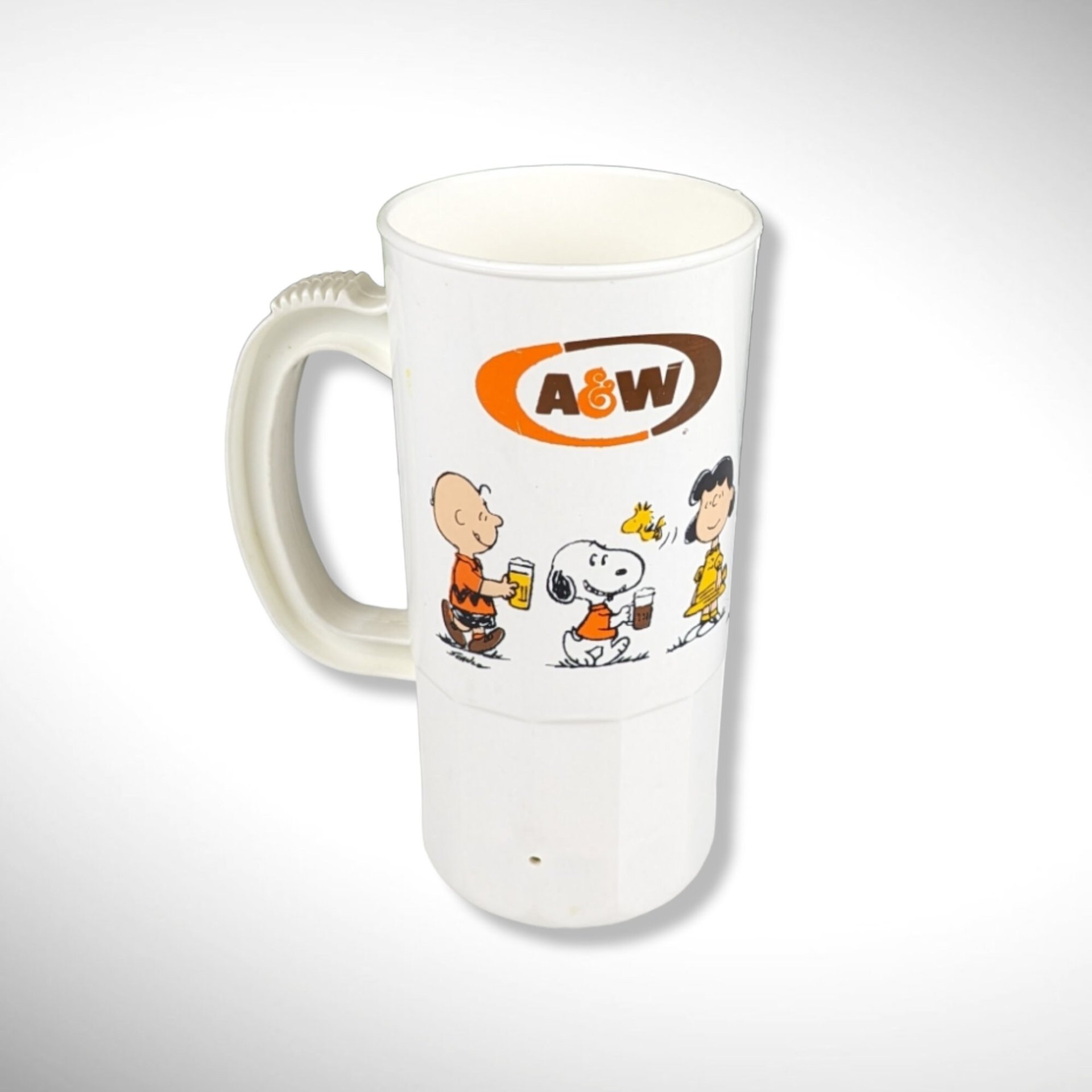 3 Vintage A&W Plastic Mugs