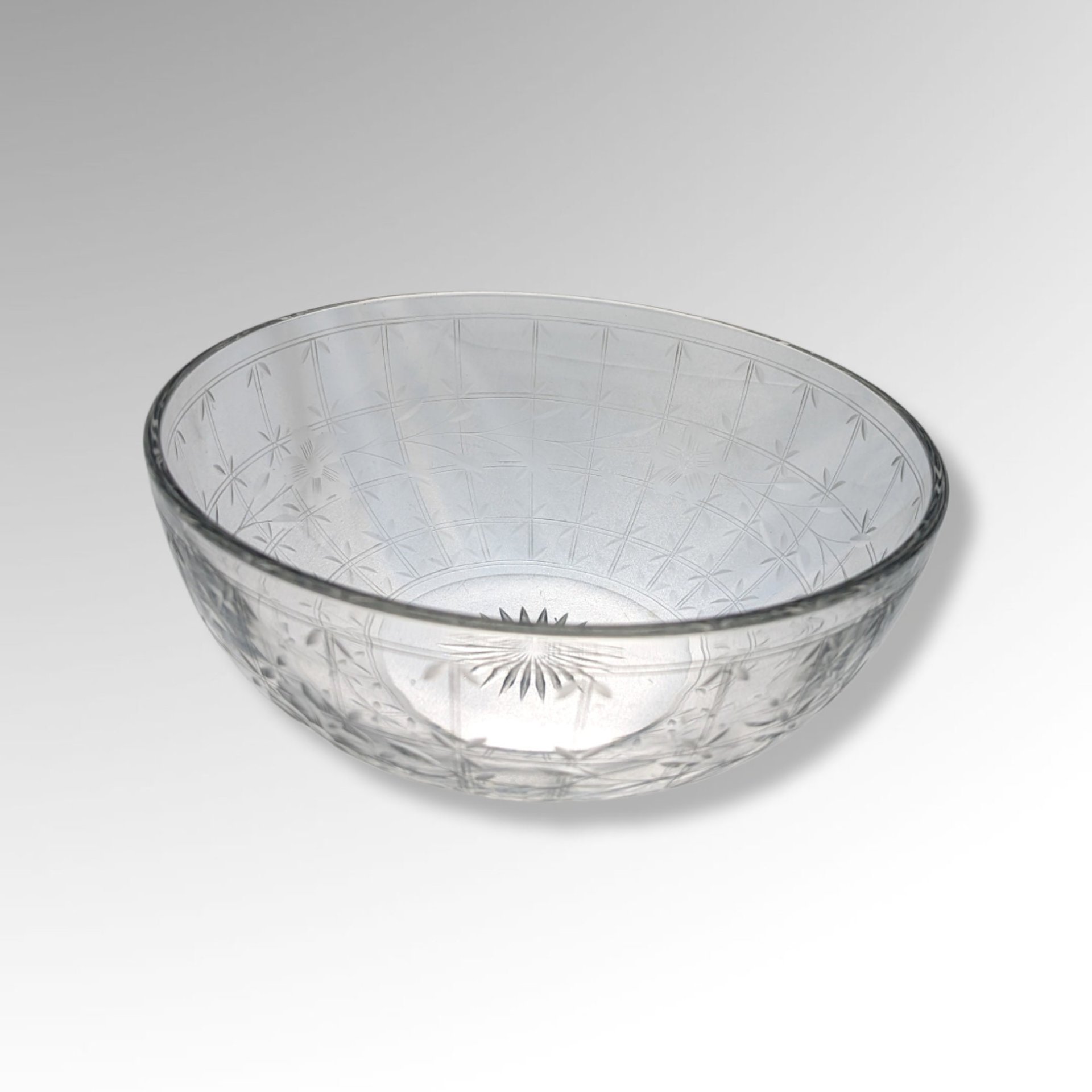 Vintage 9" Glass Serving Bowl