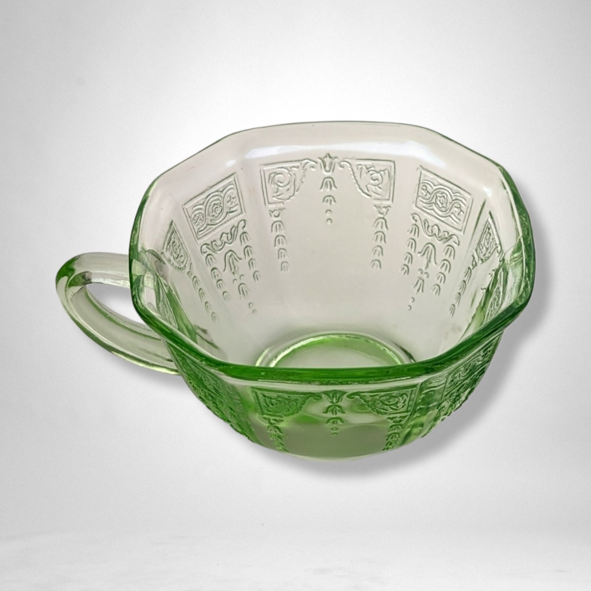 Set of 3 Anchor Hocking Green Princess Cups
