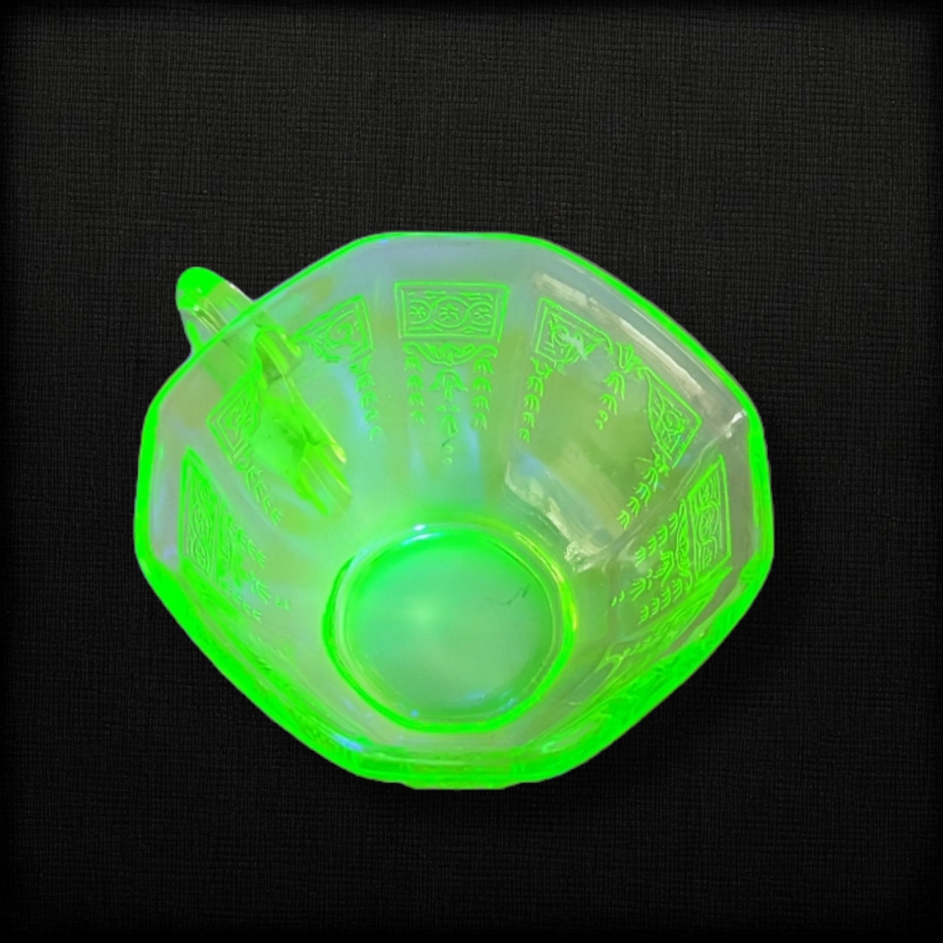 Set of 3 Anchor Hocking Green Princess Cups