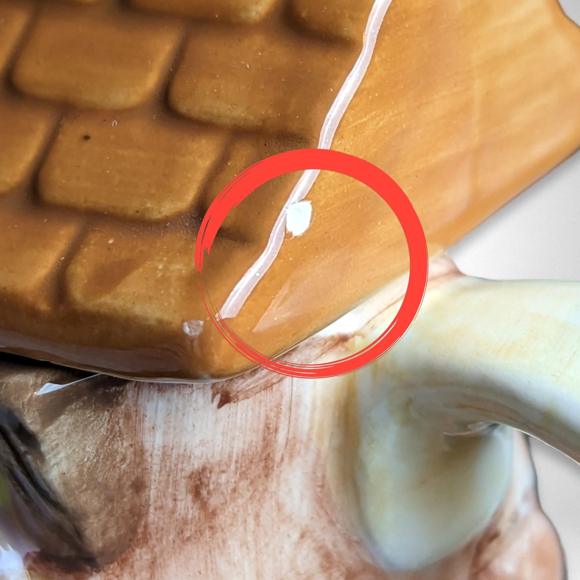 Small Shoe-Shaped Decorative Ceramic Teapot with Bears - Quirky and Charming Home Accent