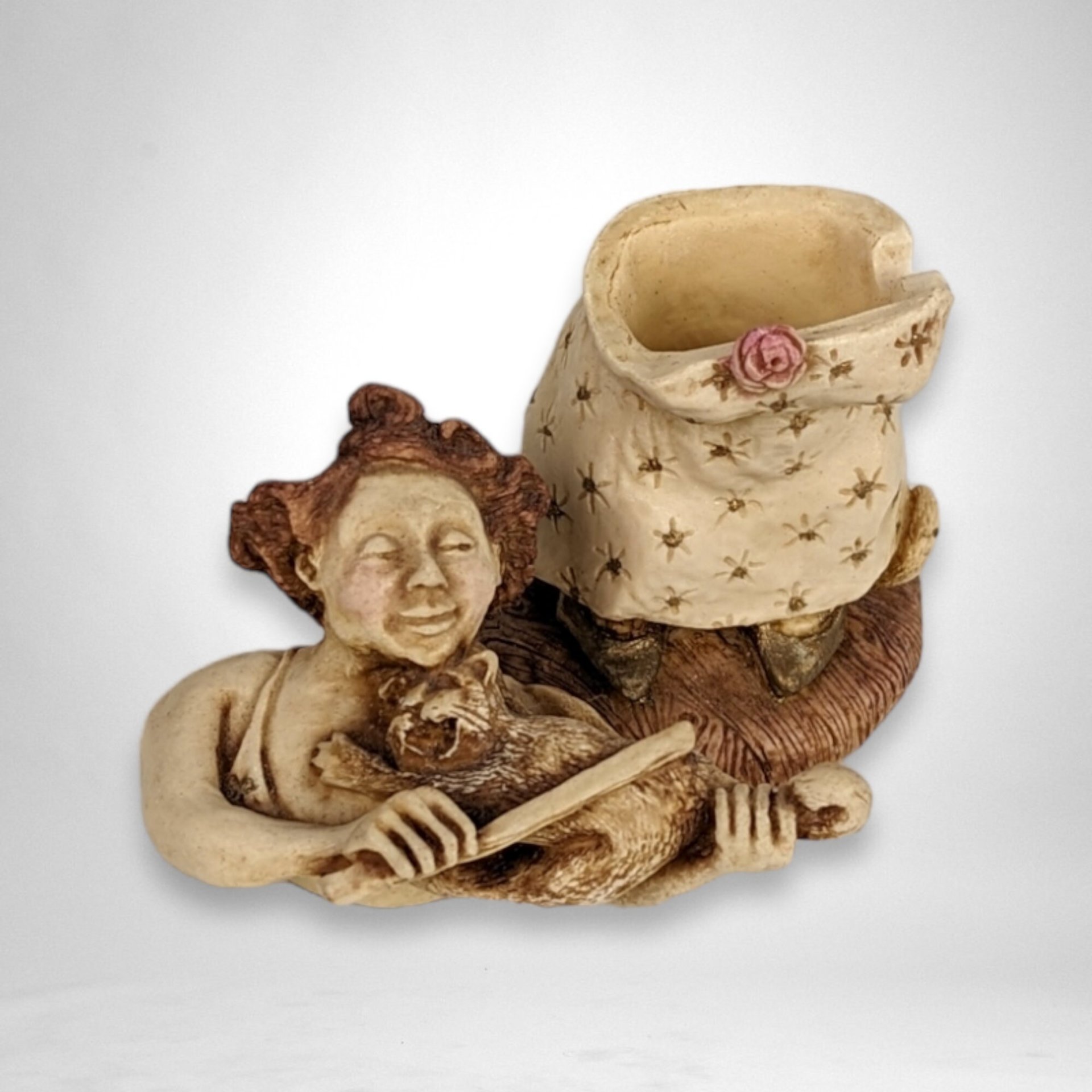 The Miniature Symphony Cat's Pyjama Margaret Figurine Trinket Box