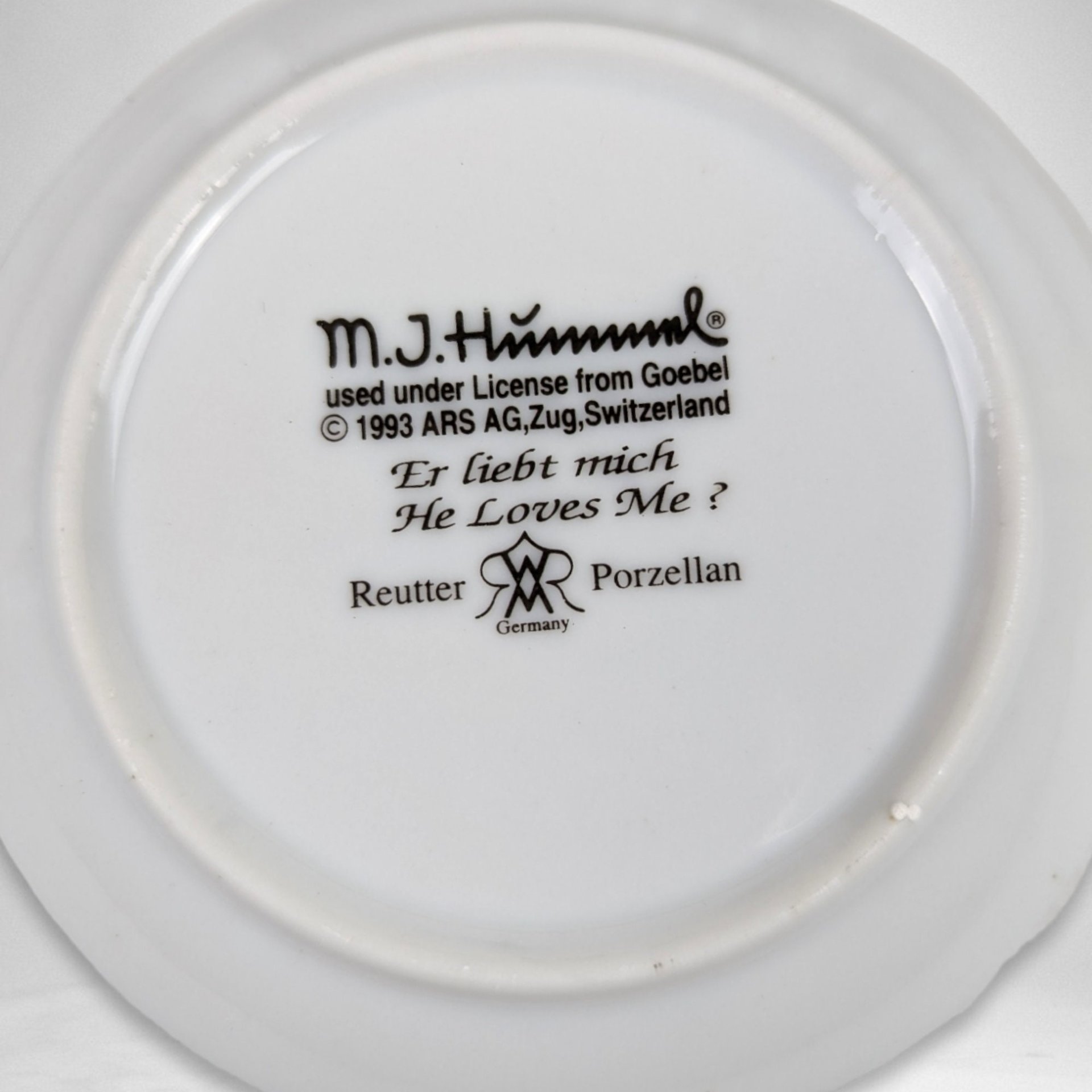 1993 Hummel "He Loves Me?" Childs Tea Set