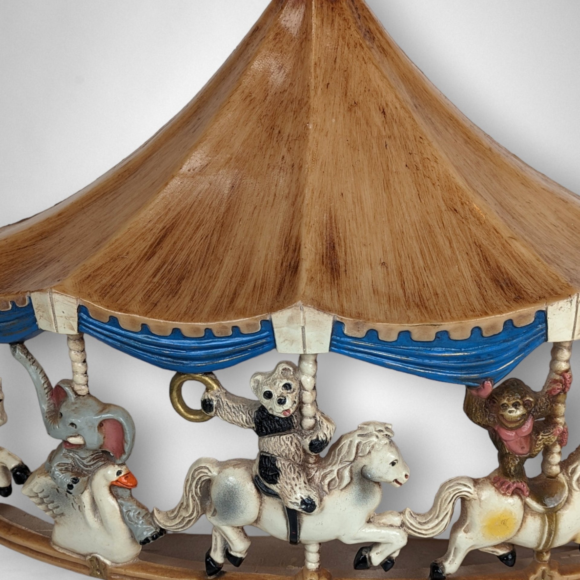 Vintage 1979 Carousel Wall Décor, Universal Statuary