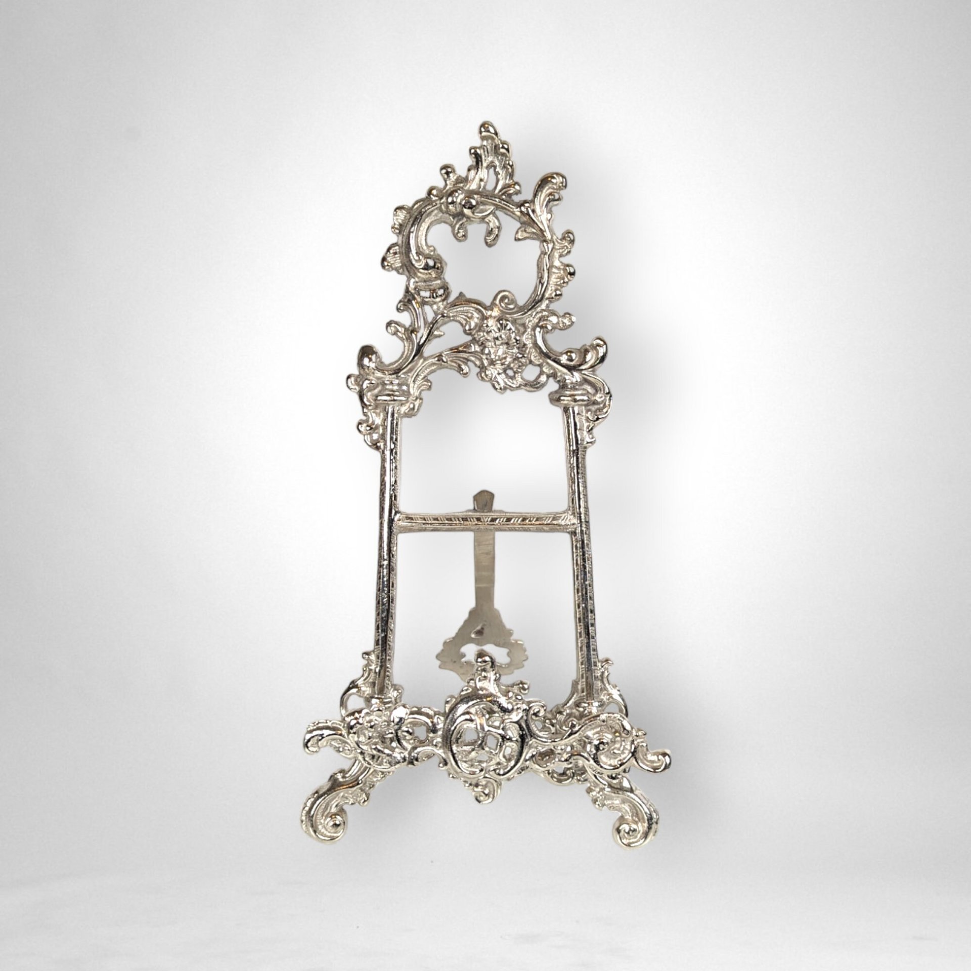 Vintage Decorative Metal Easel