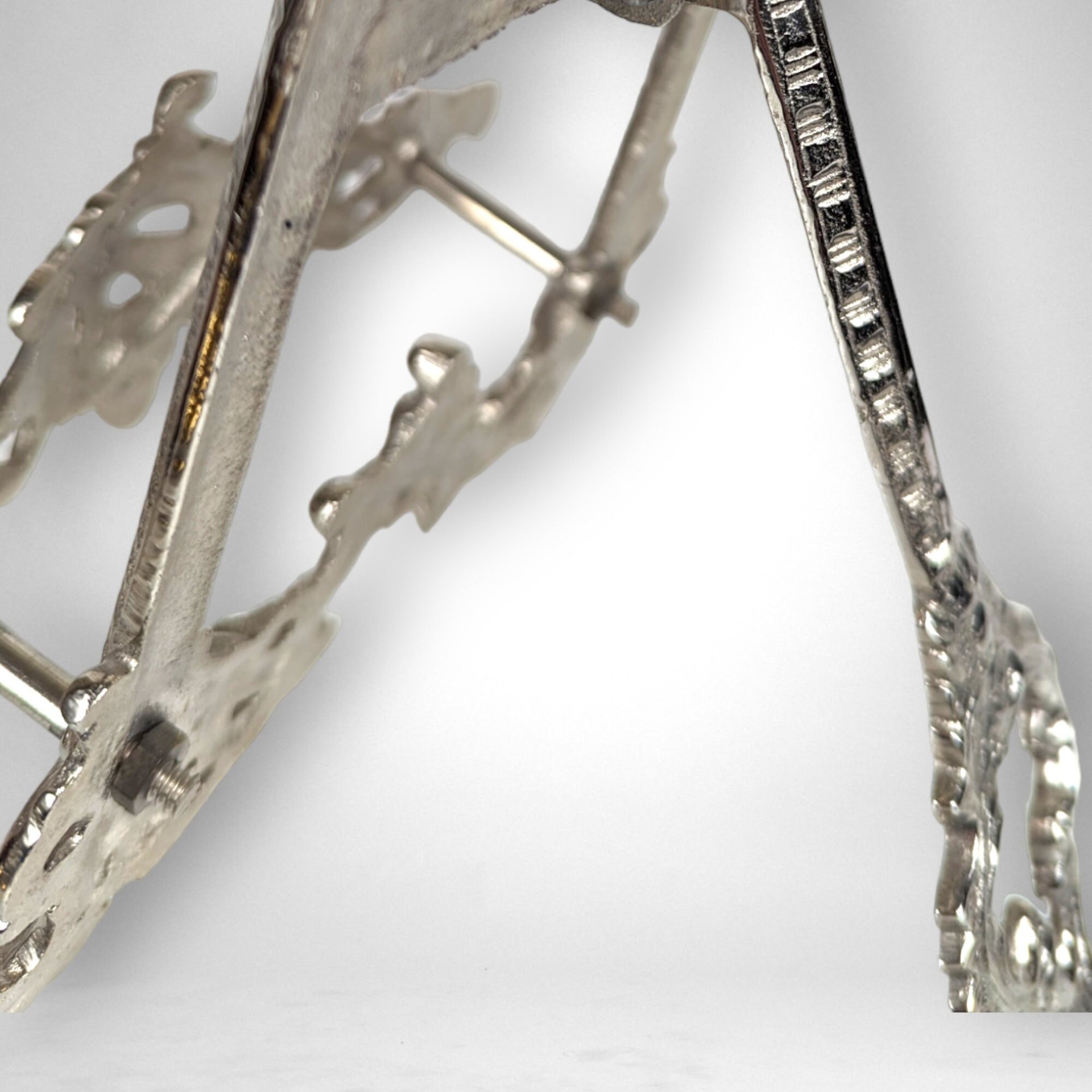 Vintage Decorative Metal Easel