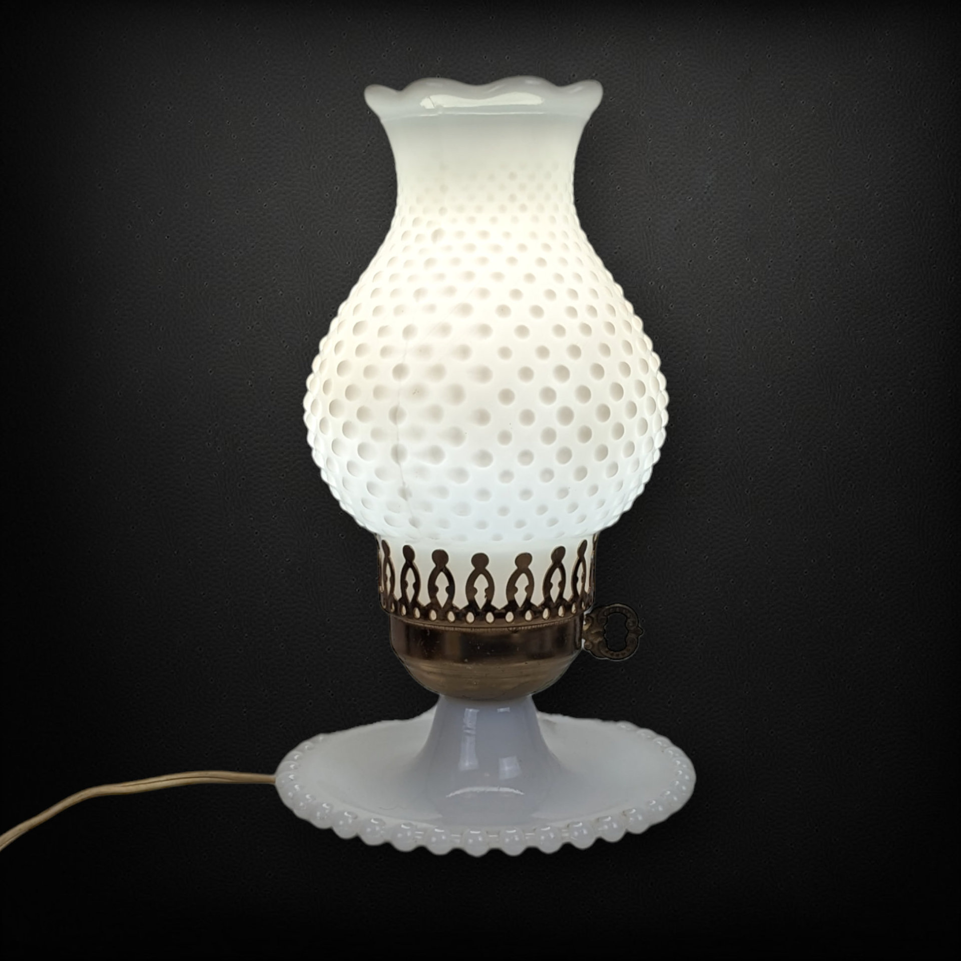 Vintage Milk Glass Hobnail Lamp
