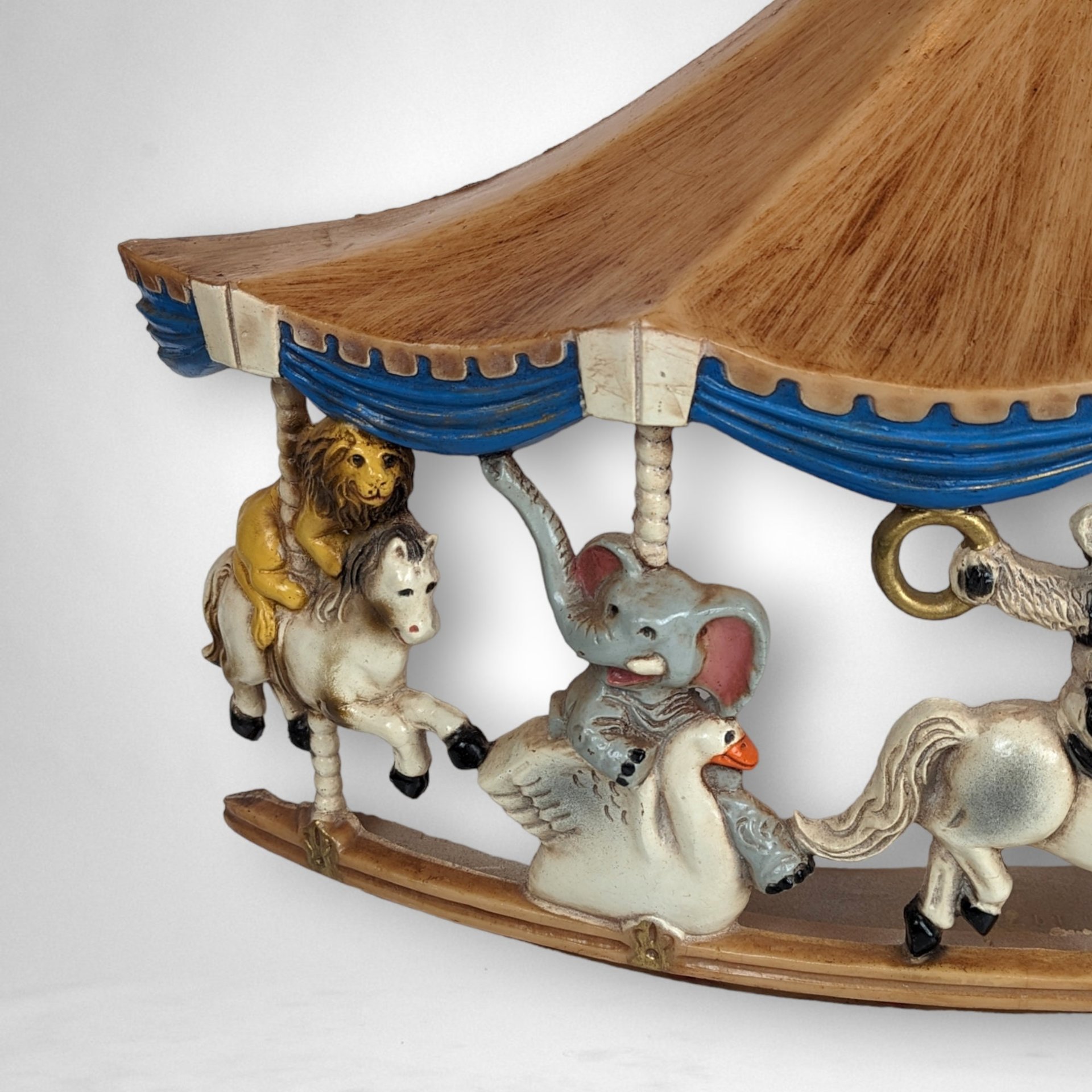 Vintage 1979 Carousel Wall Décor, Universal Statuary
