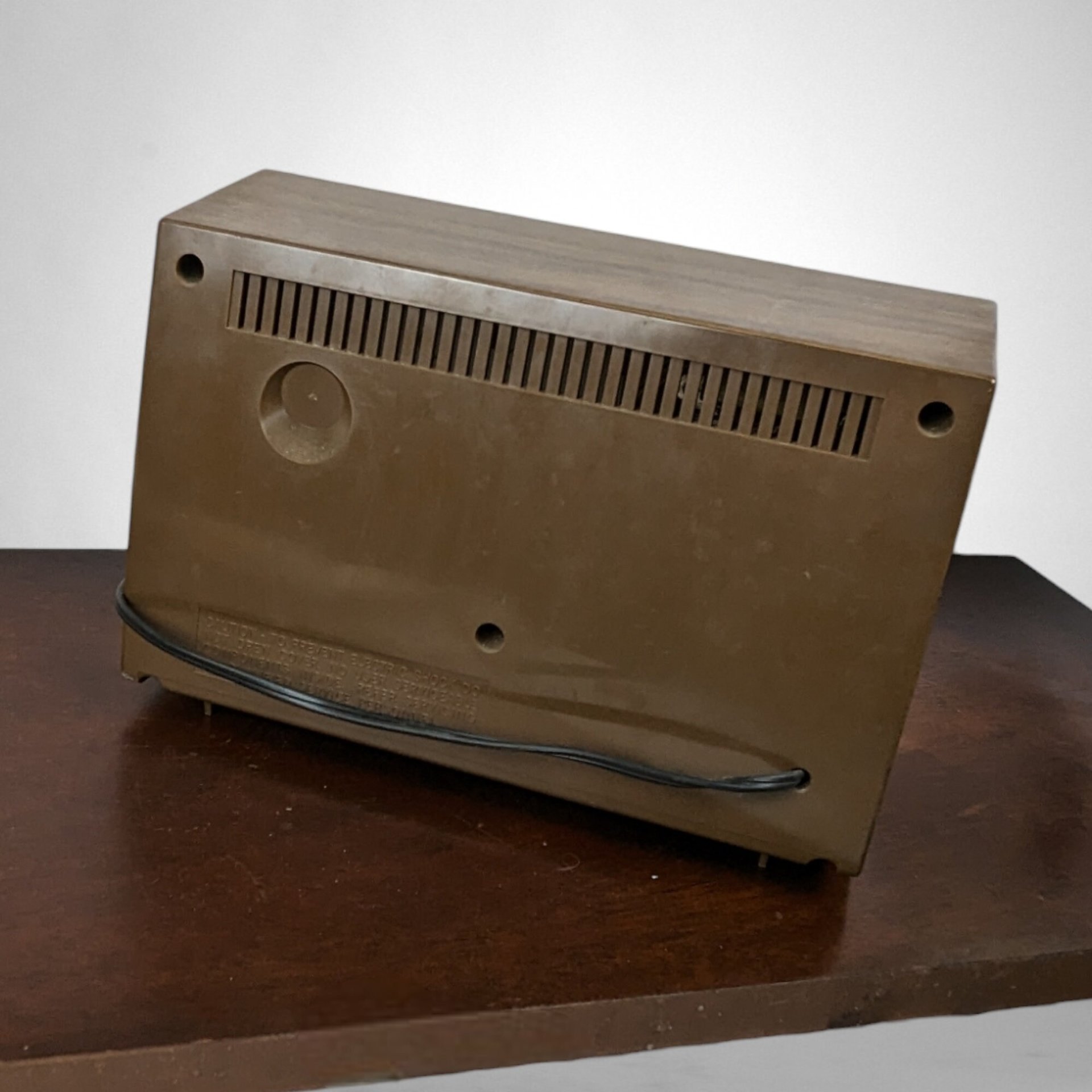 Vintage Panasonic AM/FM Radio