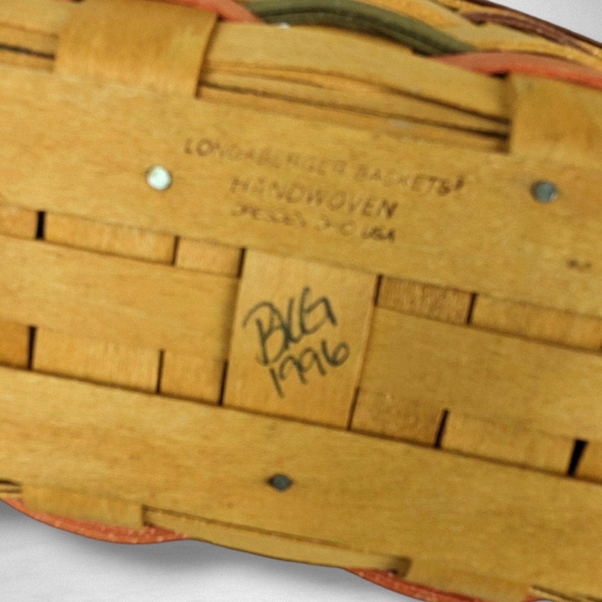 1996 Longaberger Easter Basket with Decorated Cloth Insert: Vintage Charm