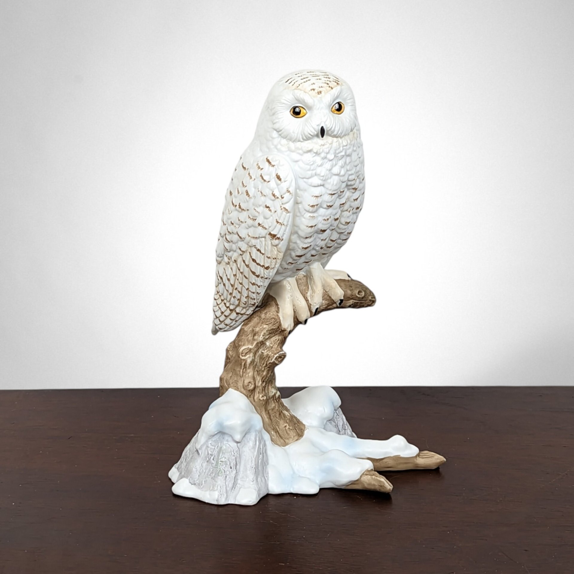 1991 National Audubon Snowy Owl Figurine