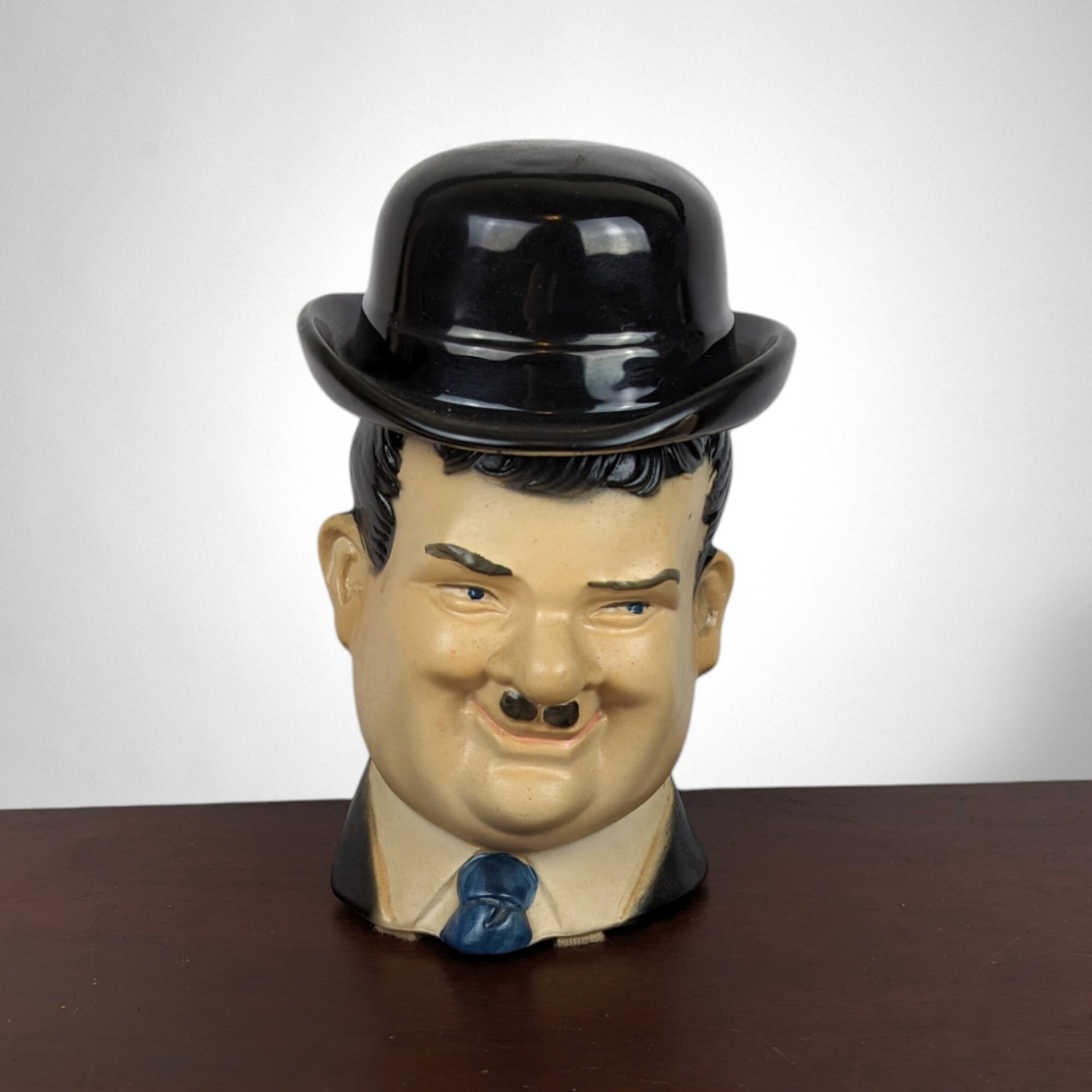 1976 Heritage China Ezra Brooks Oliver Hardy Decanter