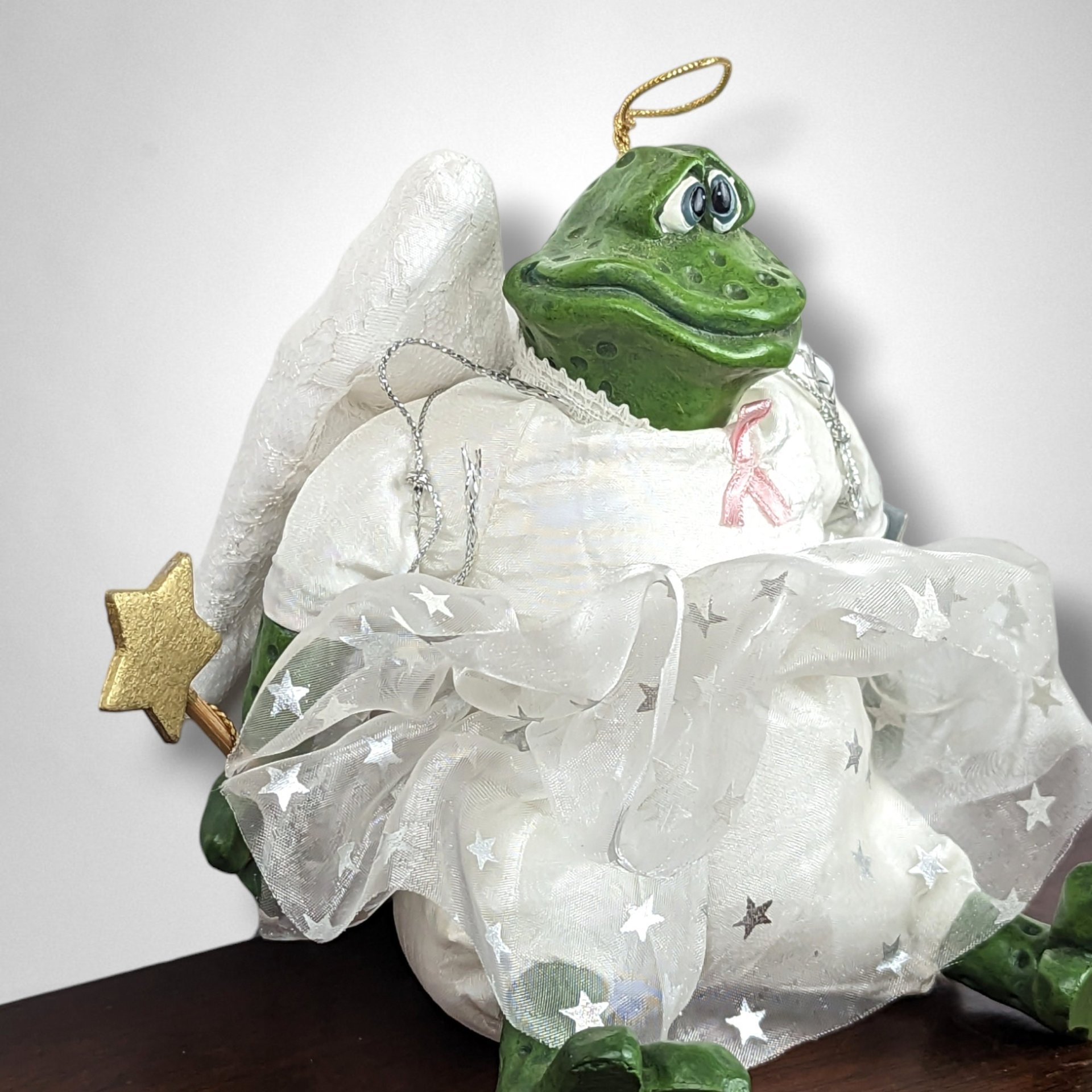 Vintage Russ Berrie Frog Angel Shelf Sitter