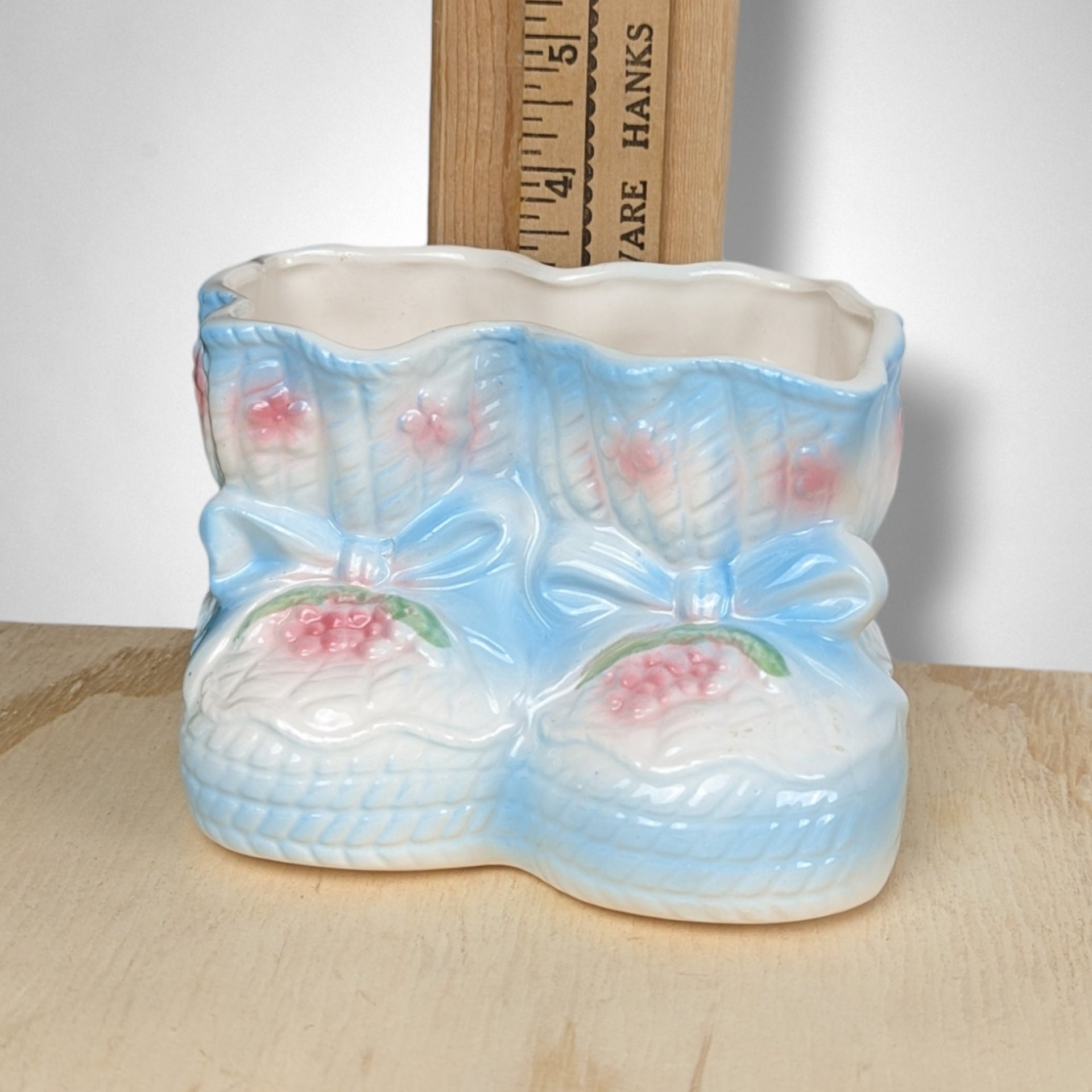Relpo 1352 Ceramic Baby Booties Planter: Vintage Nursery Elegance