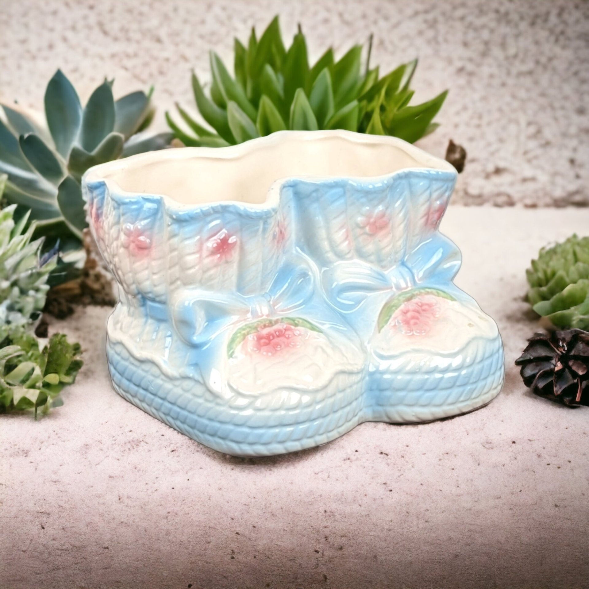Relpo 1352 Ceramic Baby Booties Planter: Vintage Nursery Elegance