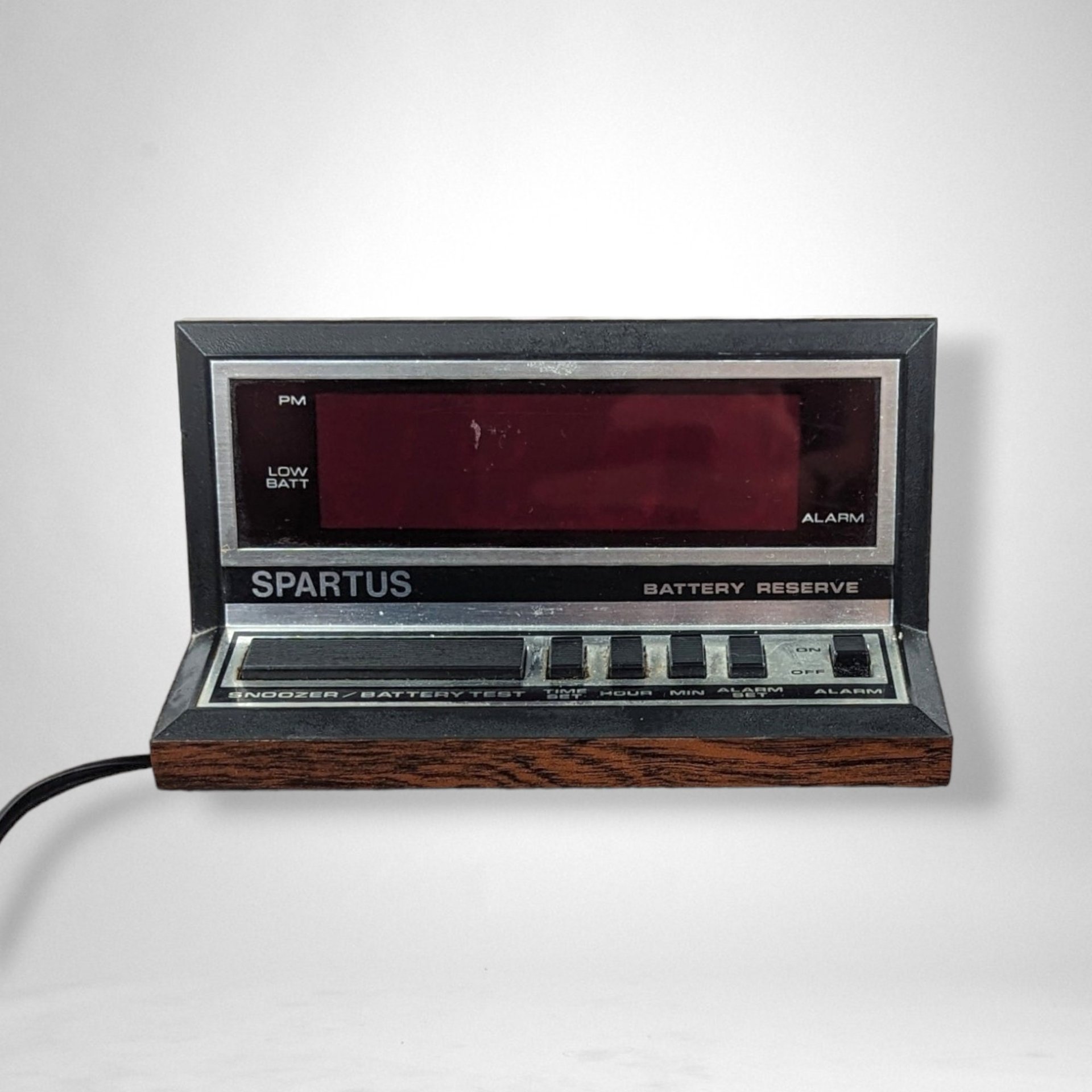 Vintage Spartus Alarm Clock Model 1140