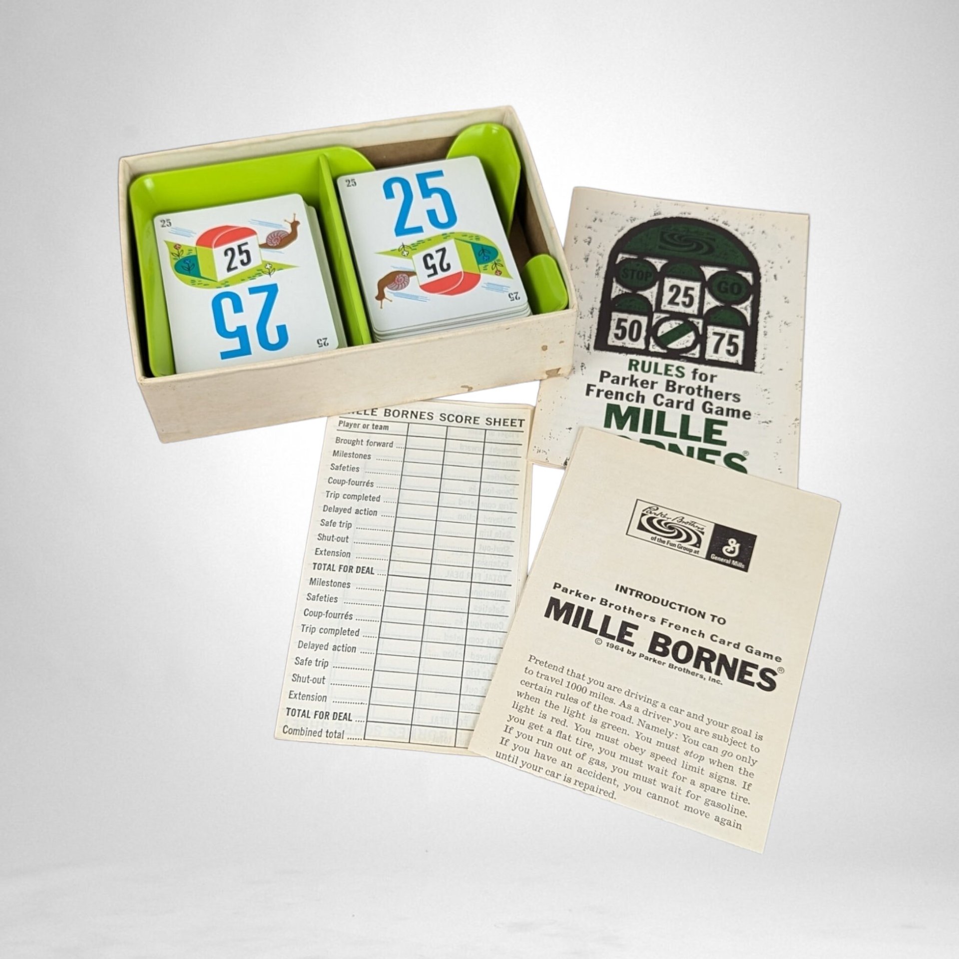 Vintage 1964 Parker Brothers Mille Bornes French Card Game