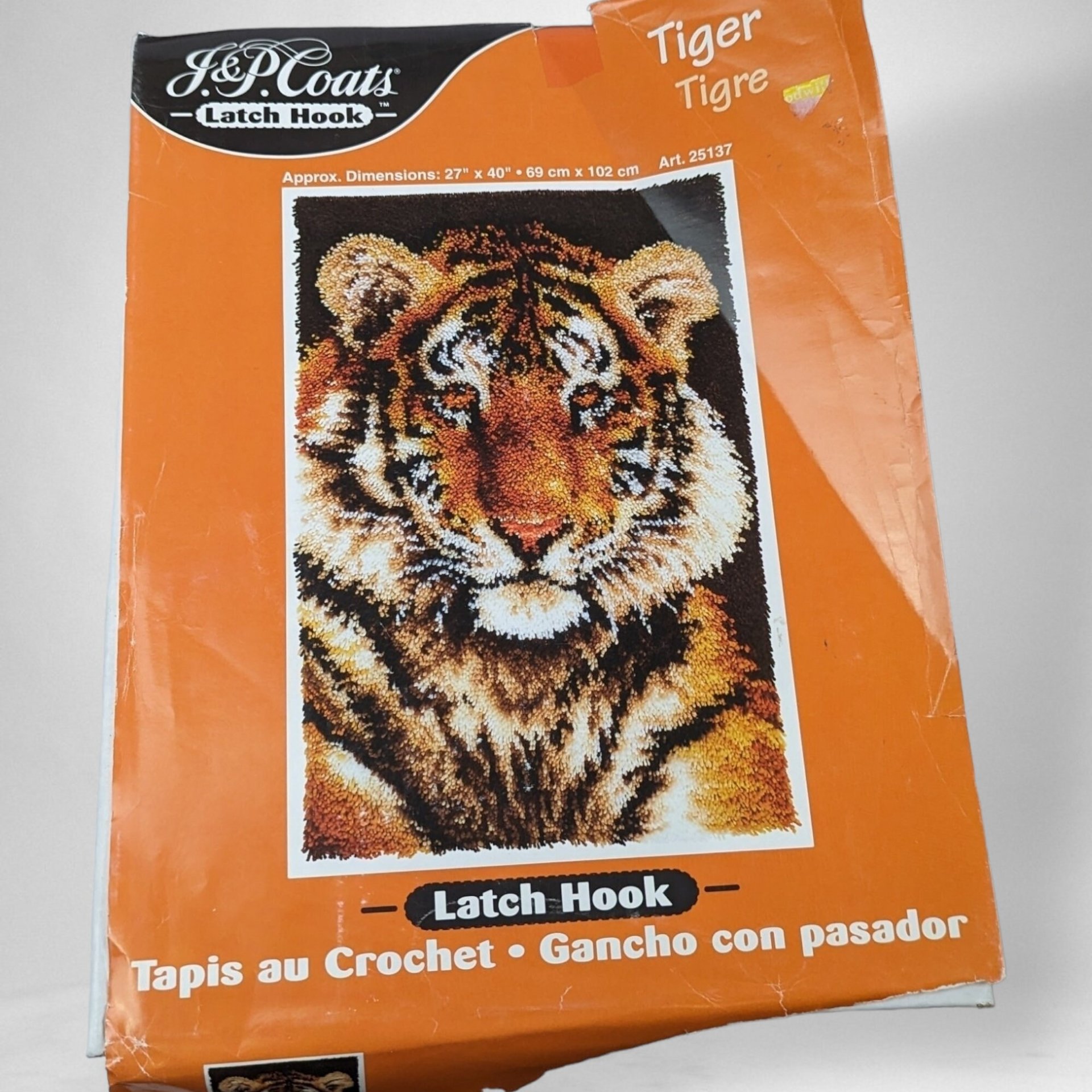 J & P. Coats Latch Hook Tiger Kit - Creative Craft Project