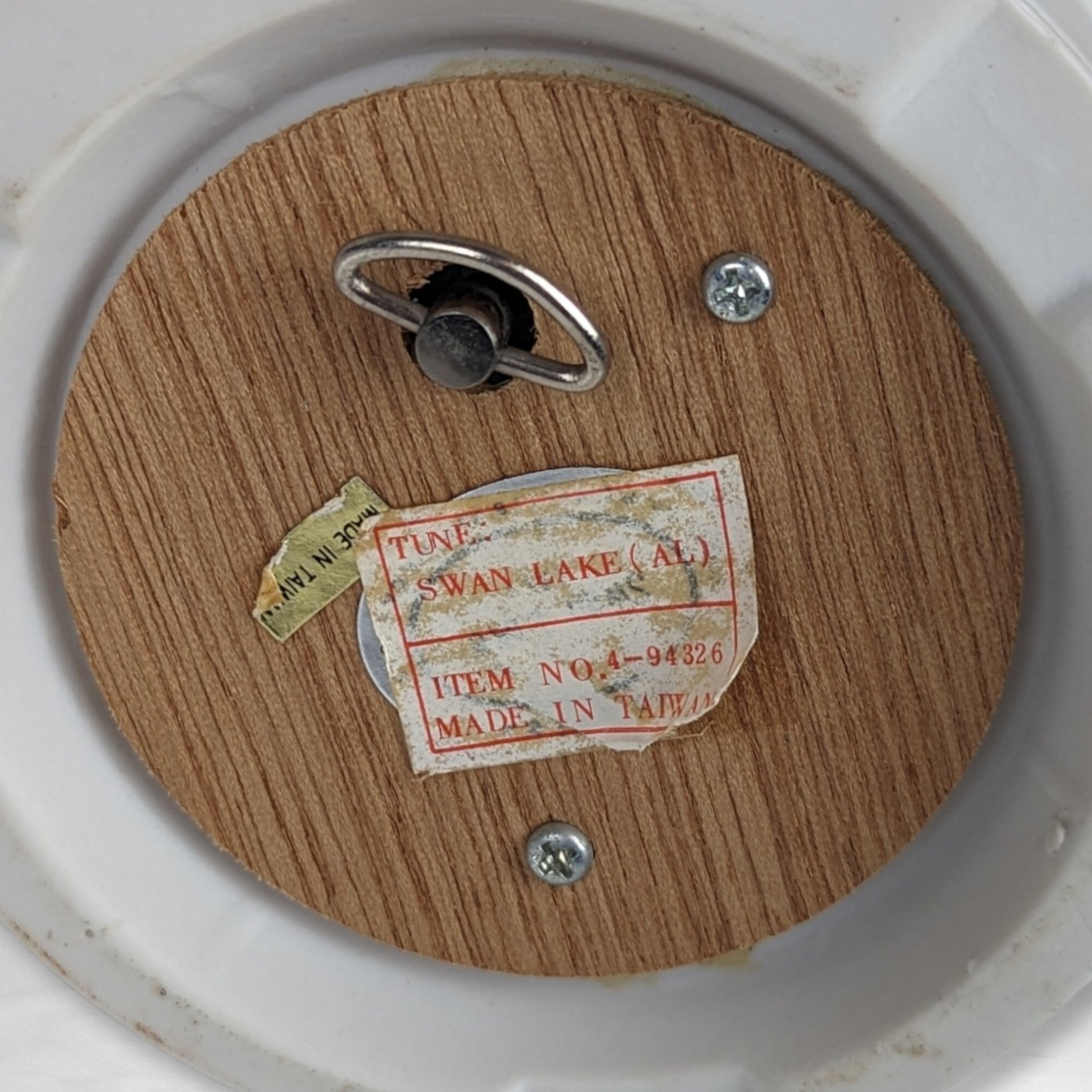 Enchanting Vintage Swan Lake Ceramic Music Box